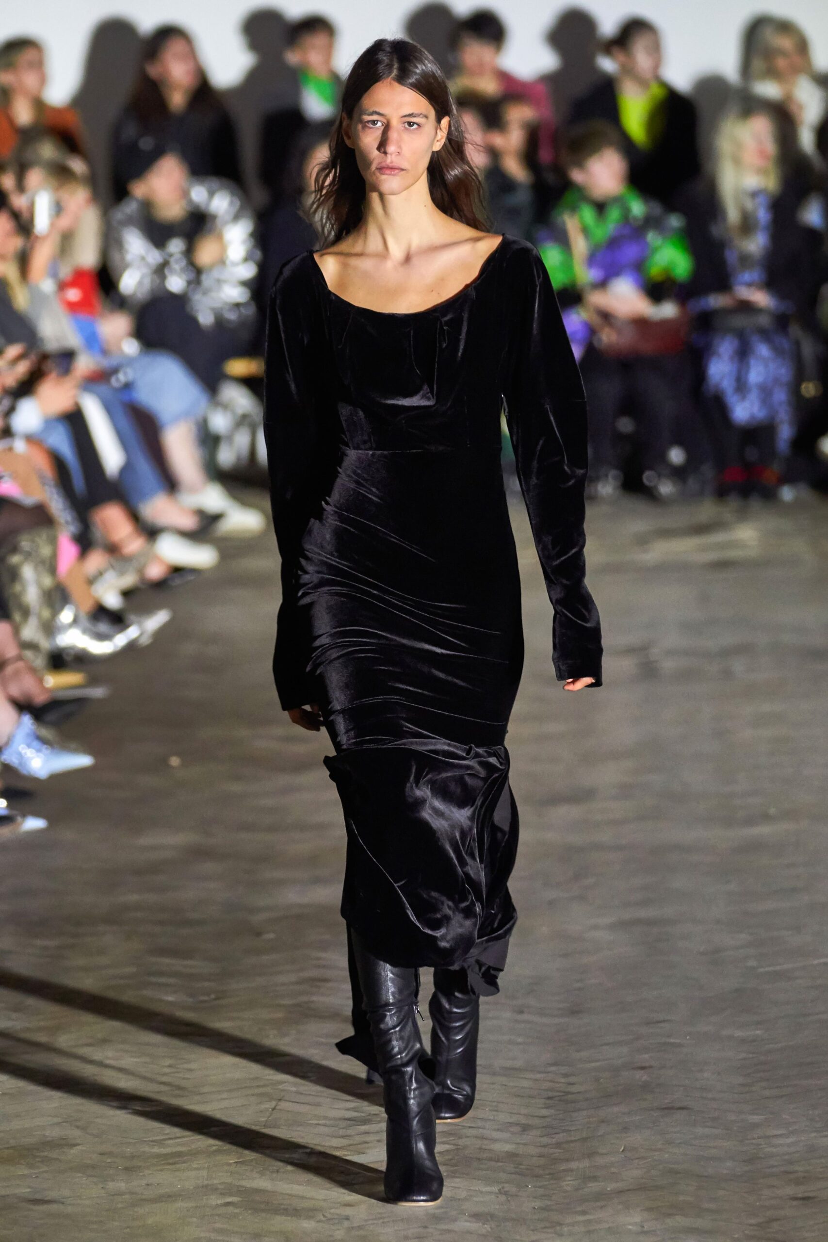 A.W.A.K.E. MODE F/W 19 Look 340