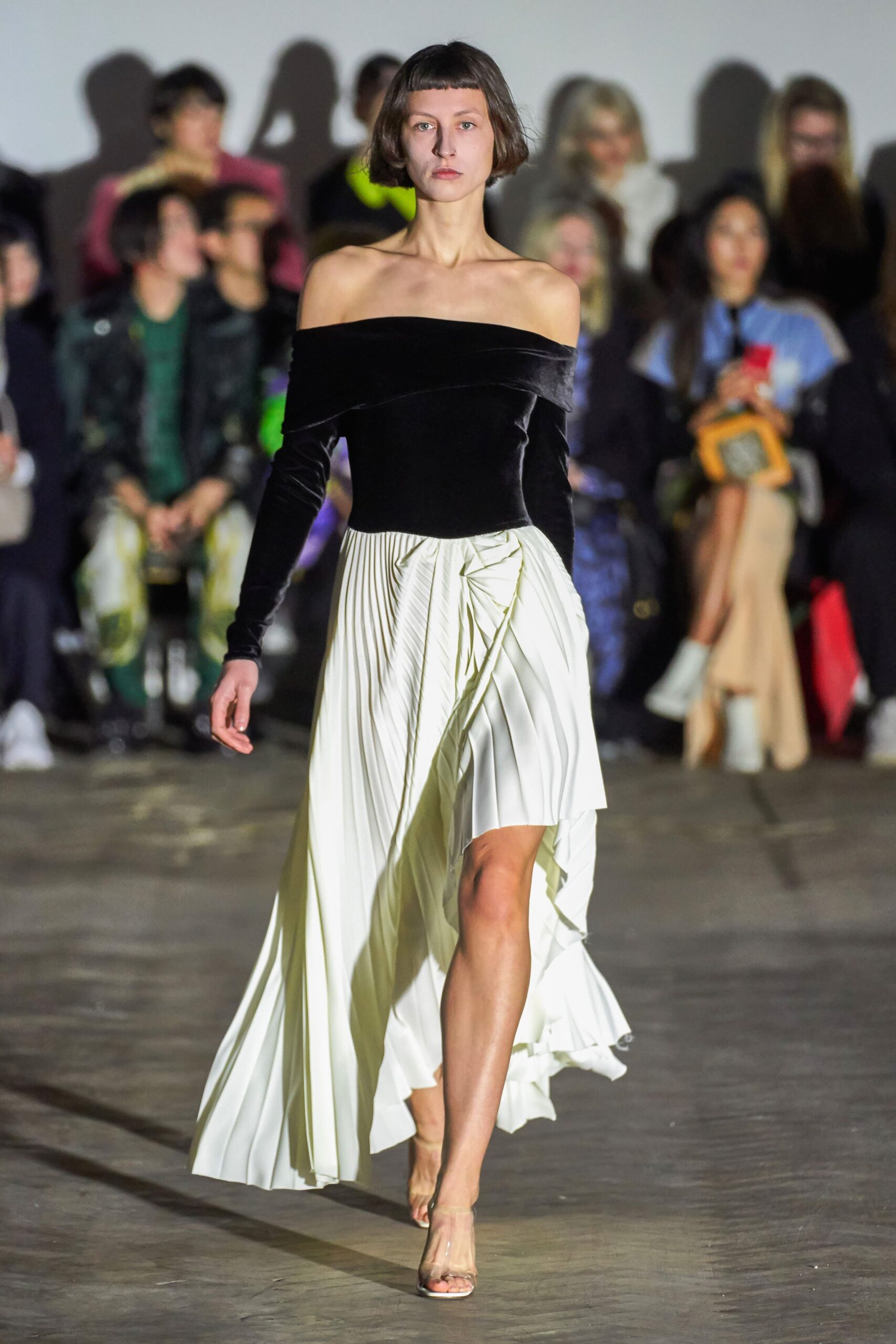 A.W.A.K.E. MODE F/W 19 Look 362