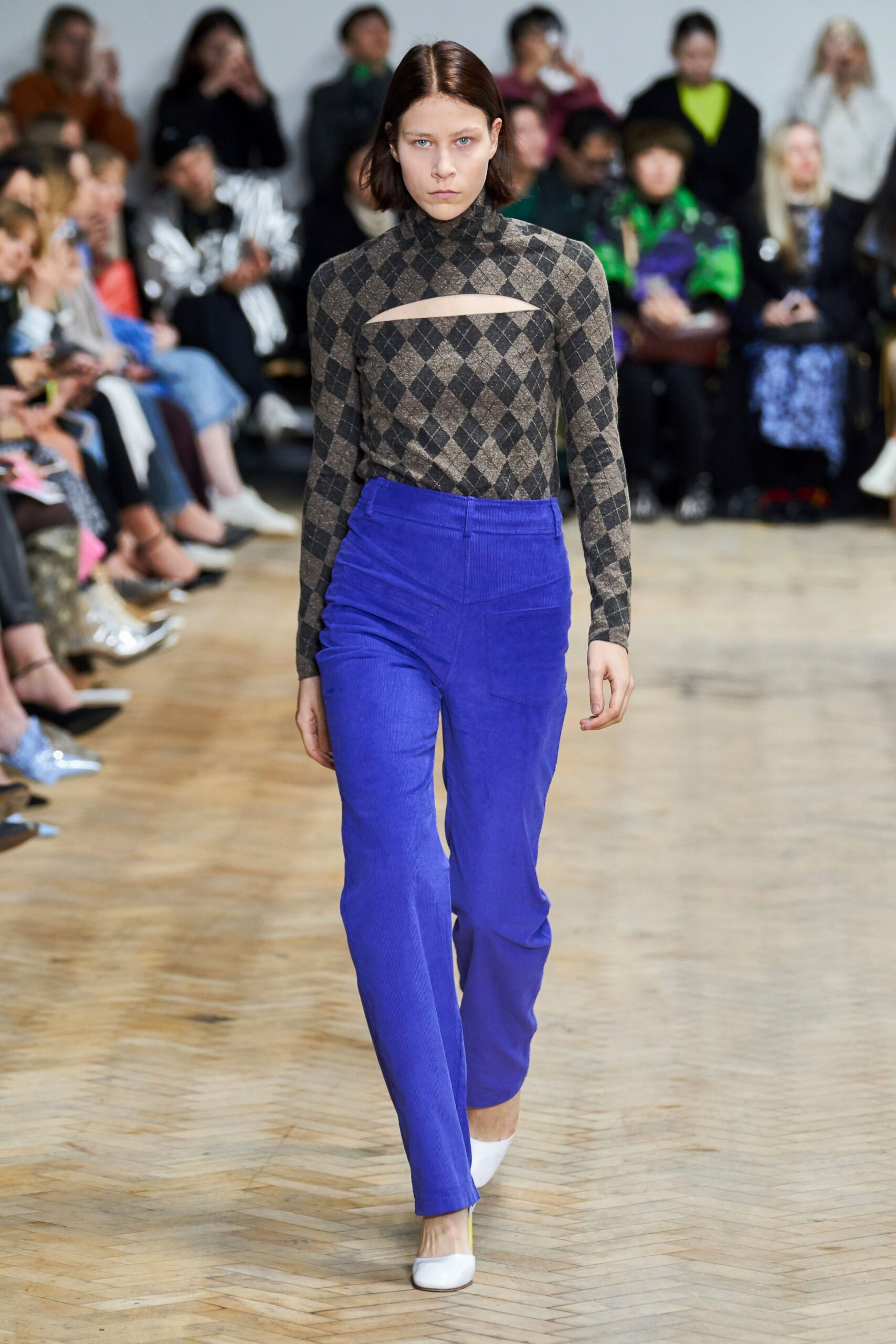A.W.A.K.E. MODE F/W 19 Look 516