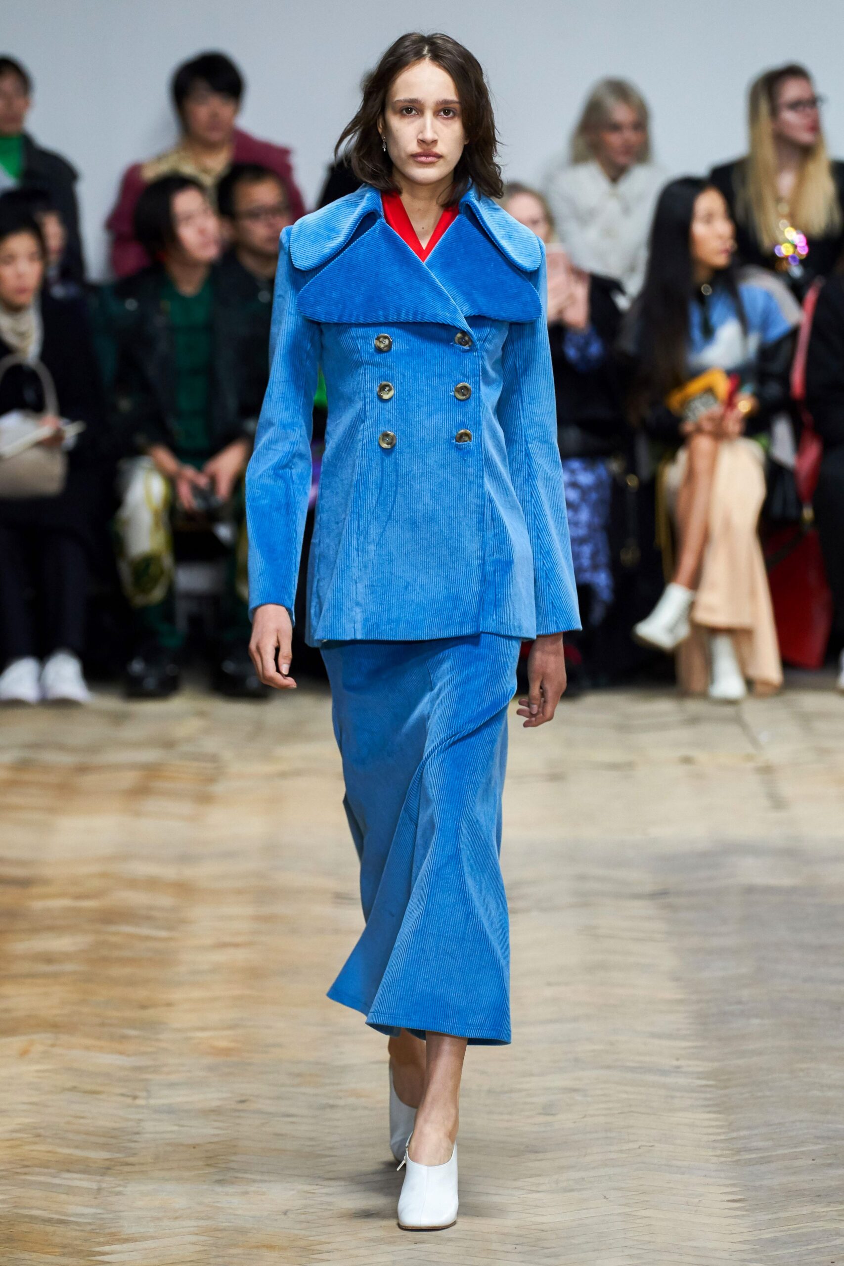 A.W.A.K.E. MODE F/W 19 Look 641