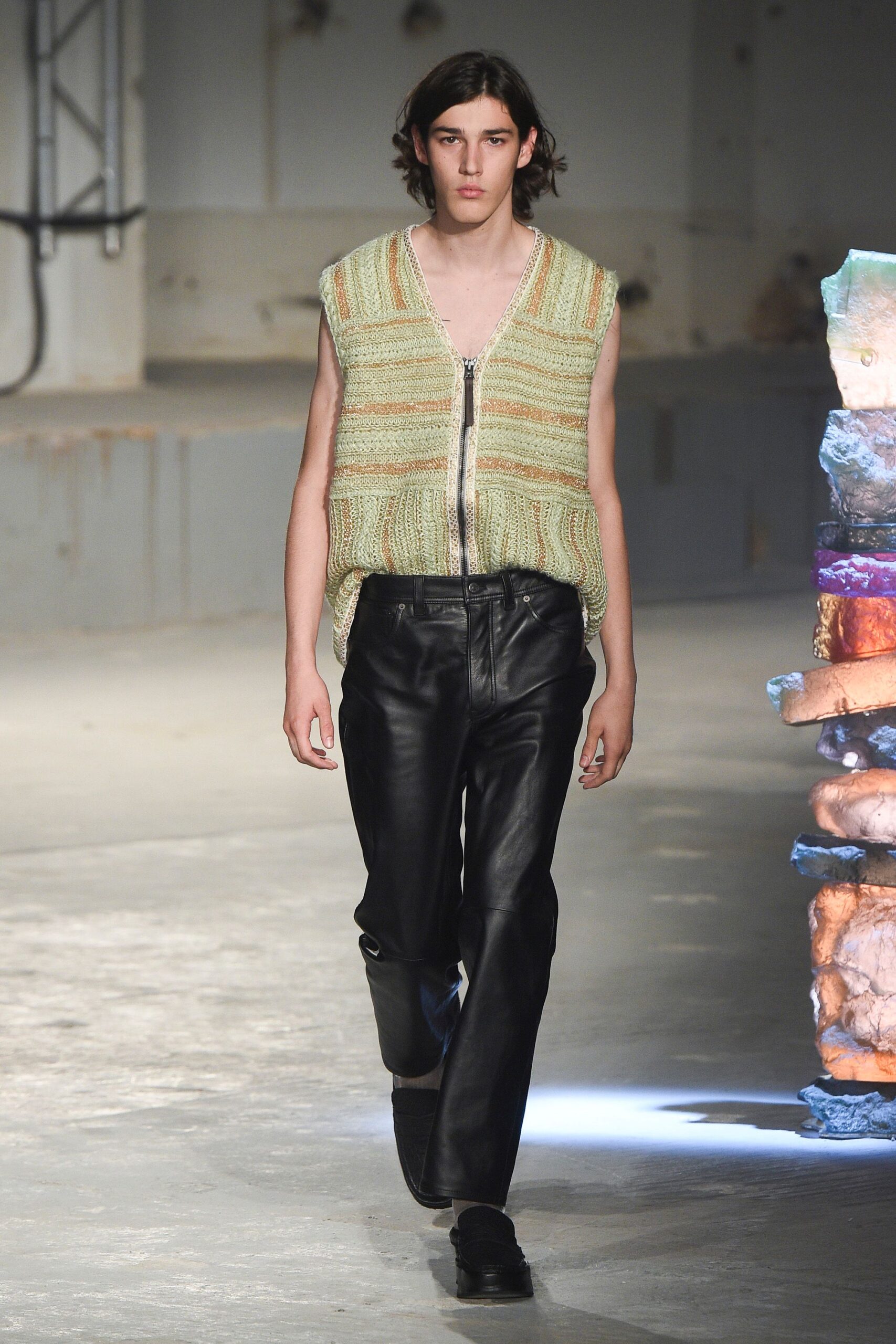 Acne Studios S/S 19 Menswear Look 389