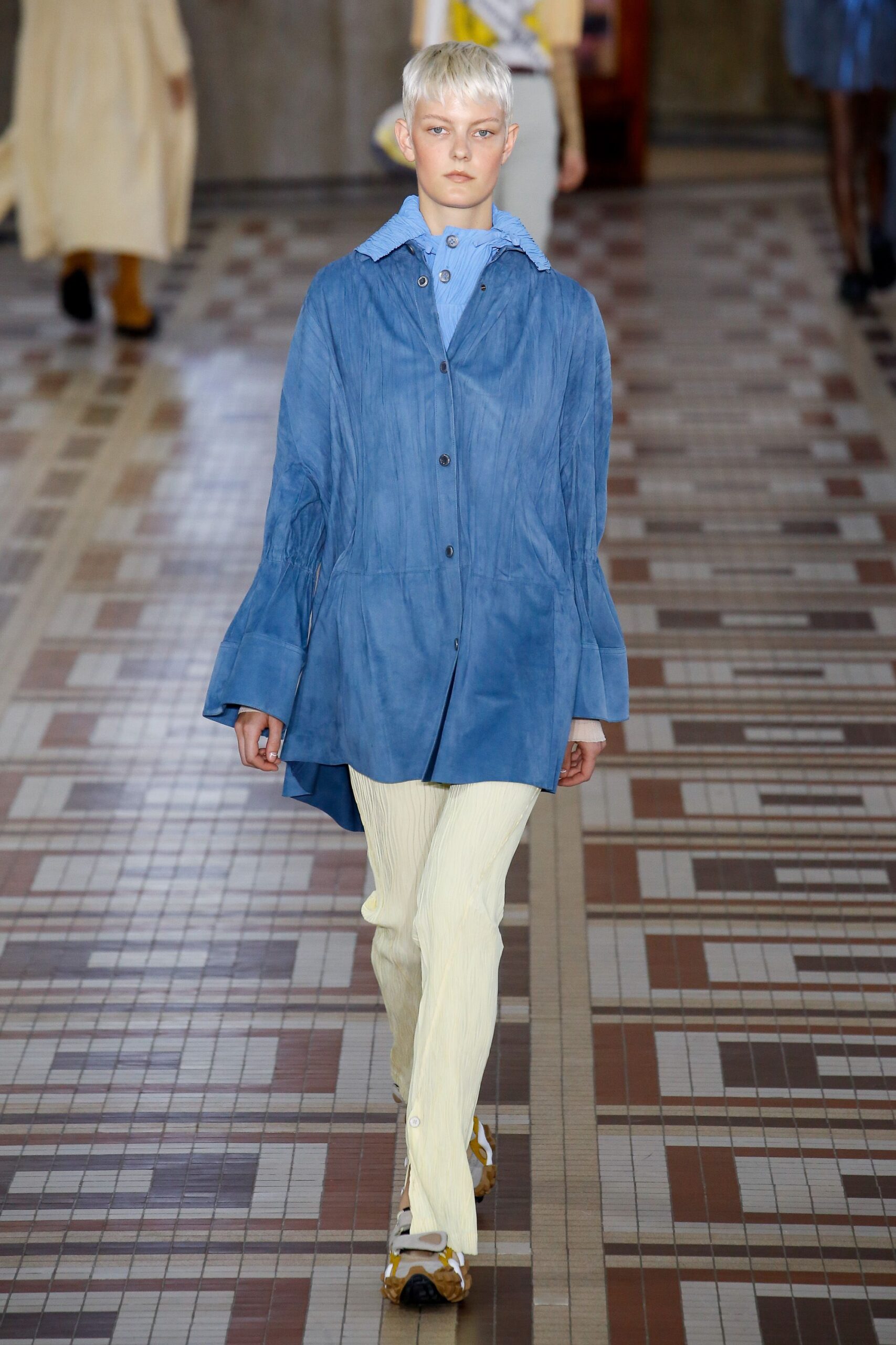 Acne Studios S/S 19 Look 303