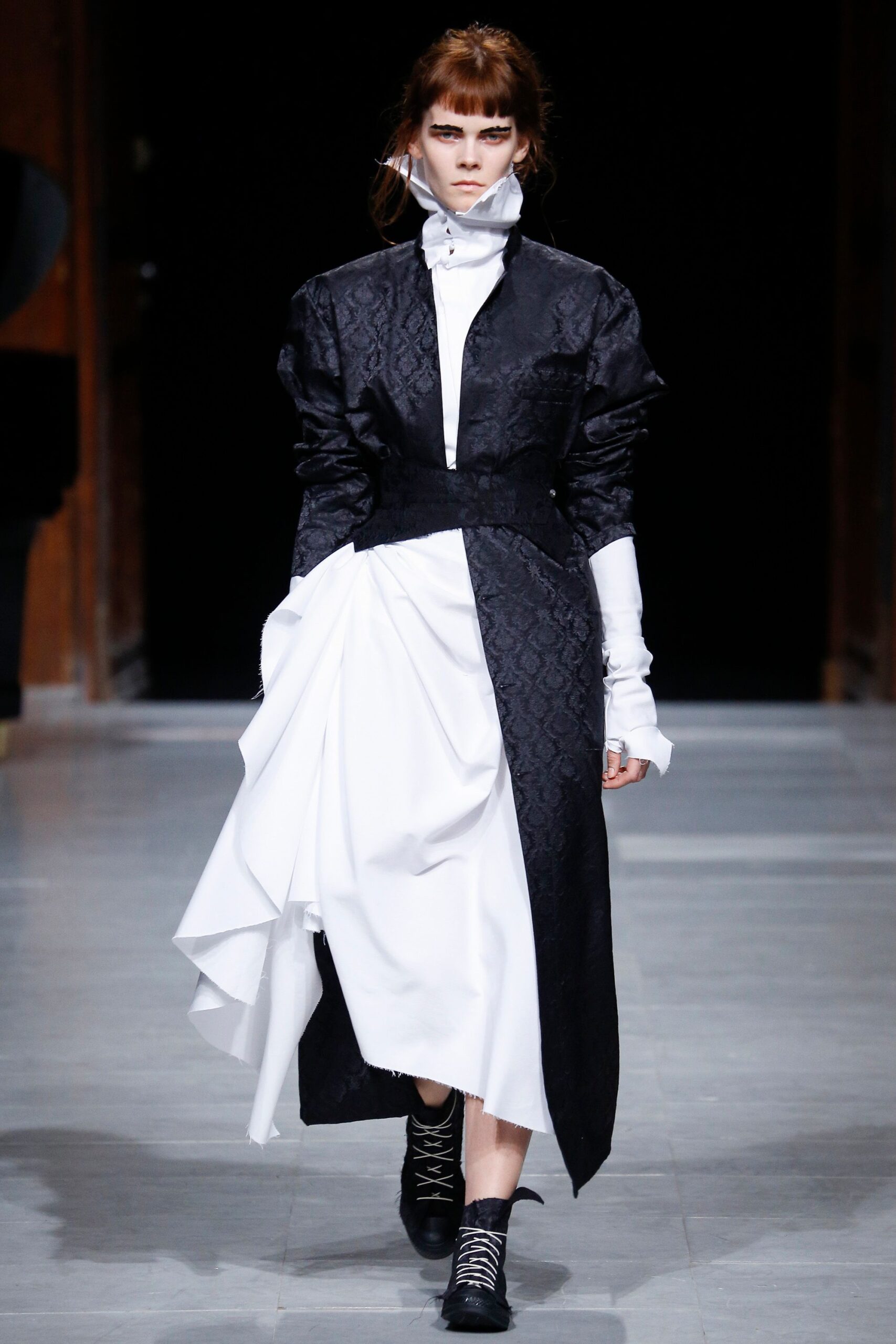 Aganovich F/W 16 Look 33