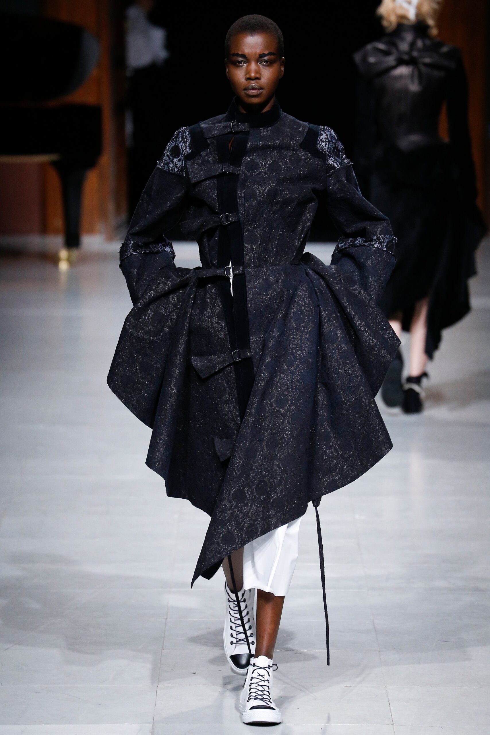 Aganovich F/W 16 Look 120