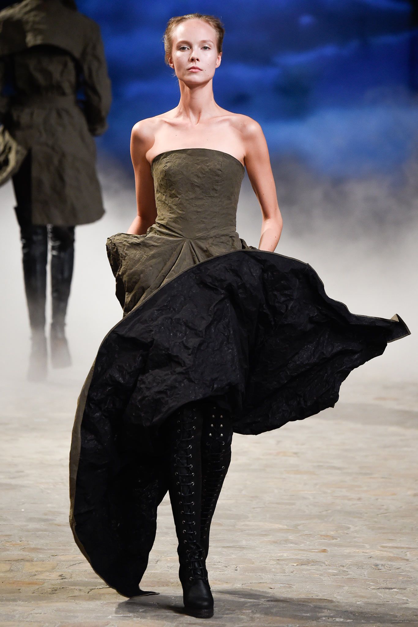 A.F. Vandevorst S/S 15 Look 40