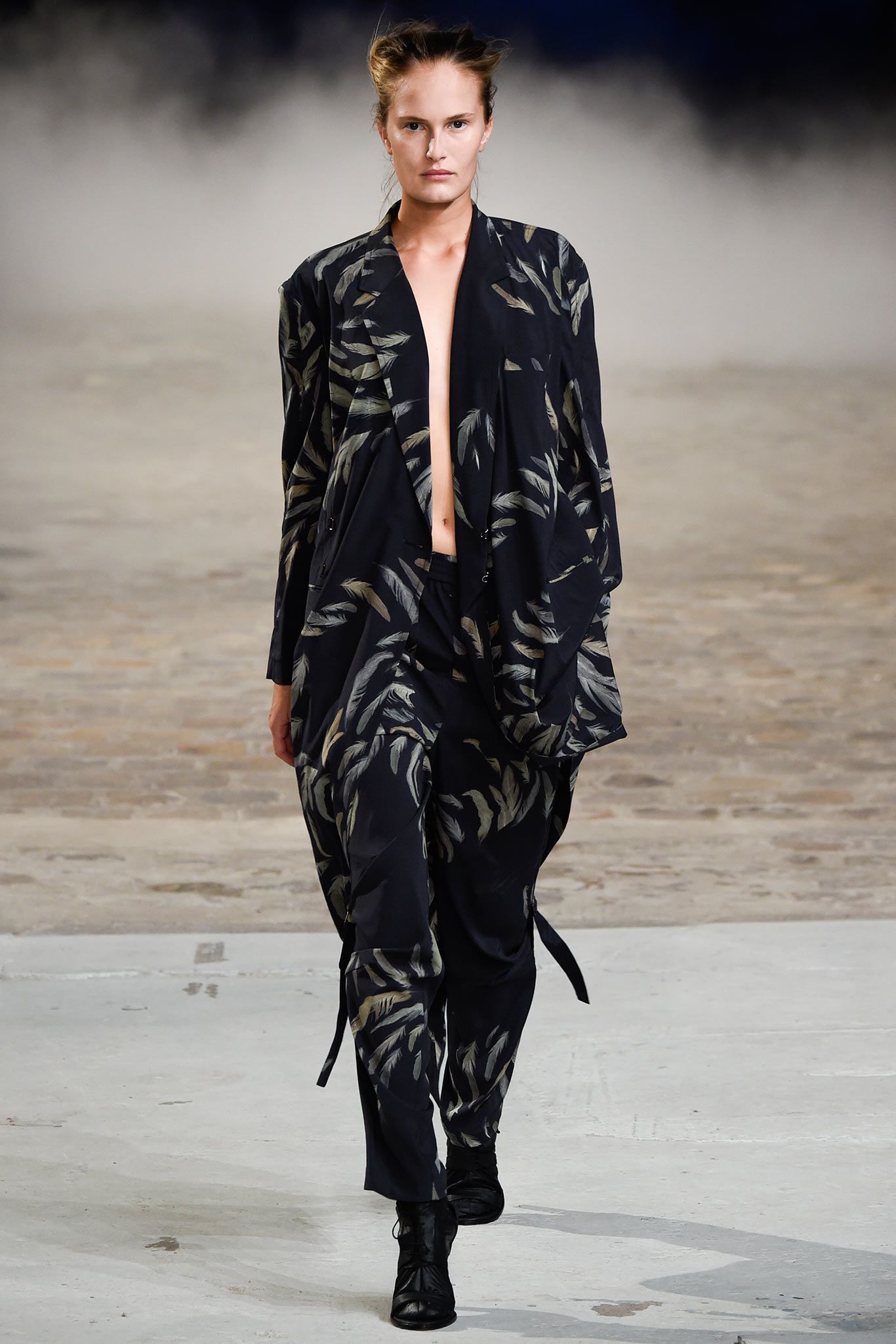 A.F. Vandevorst S/S 15 Look 89