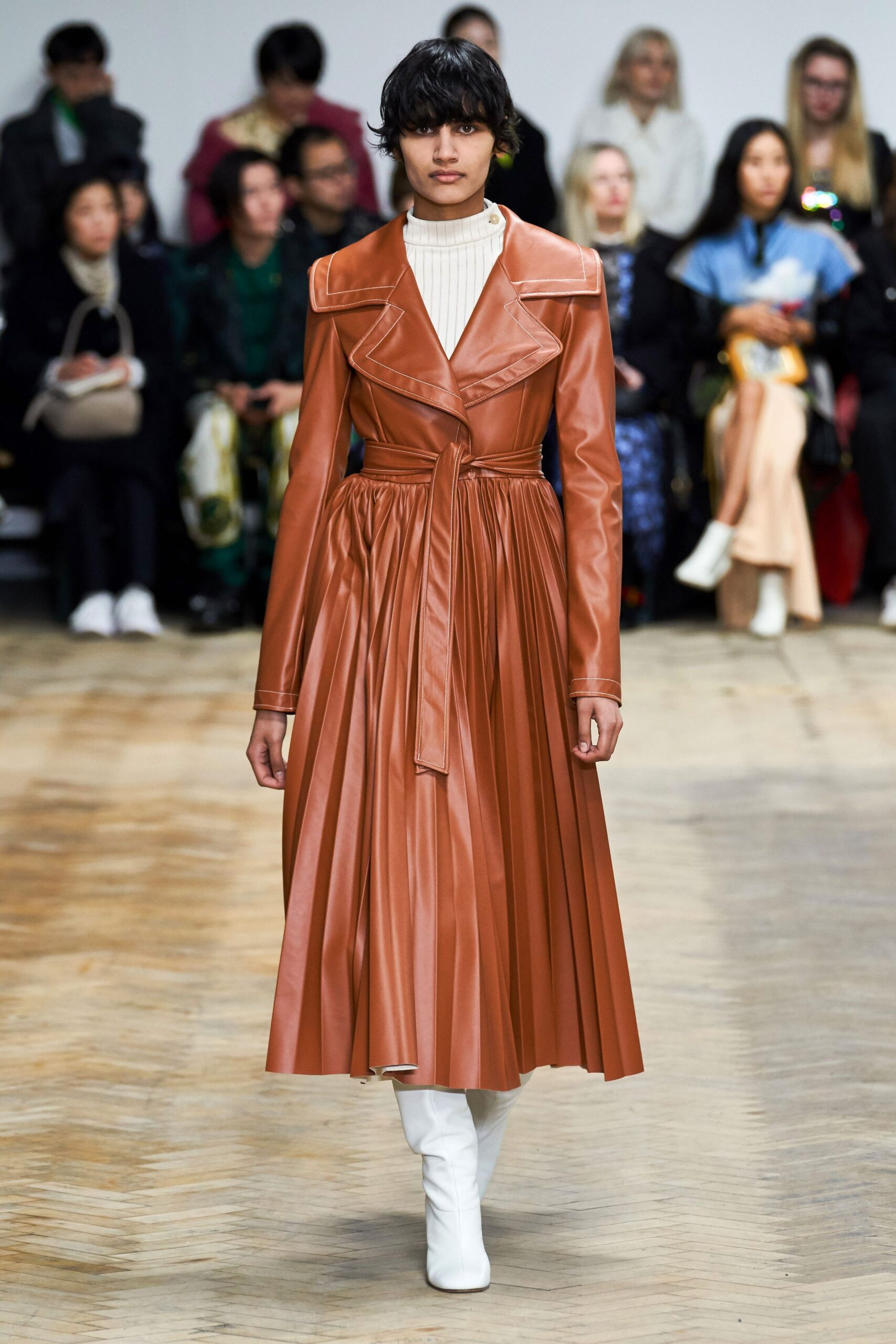 A.W.A.K.E. MODE F/W 19 Look 213