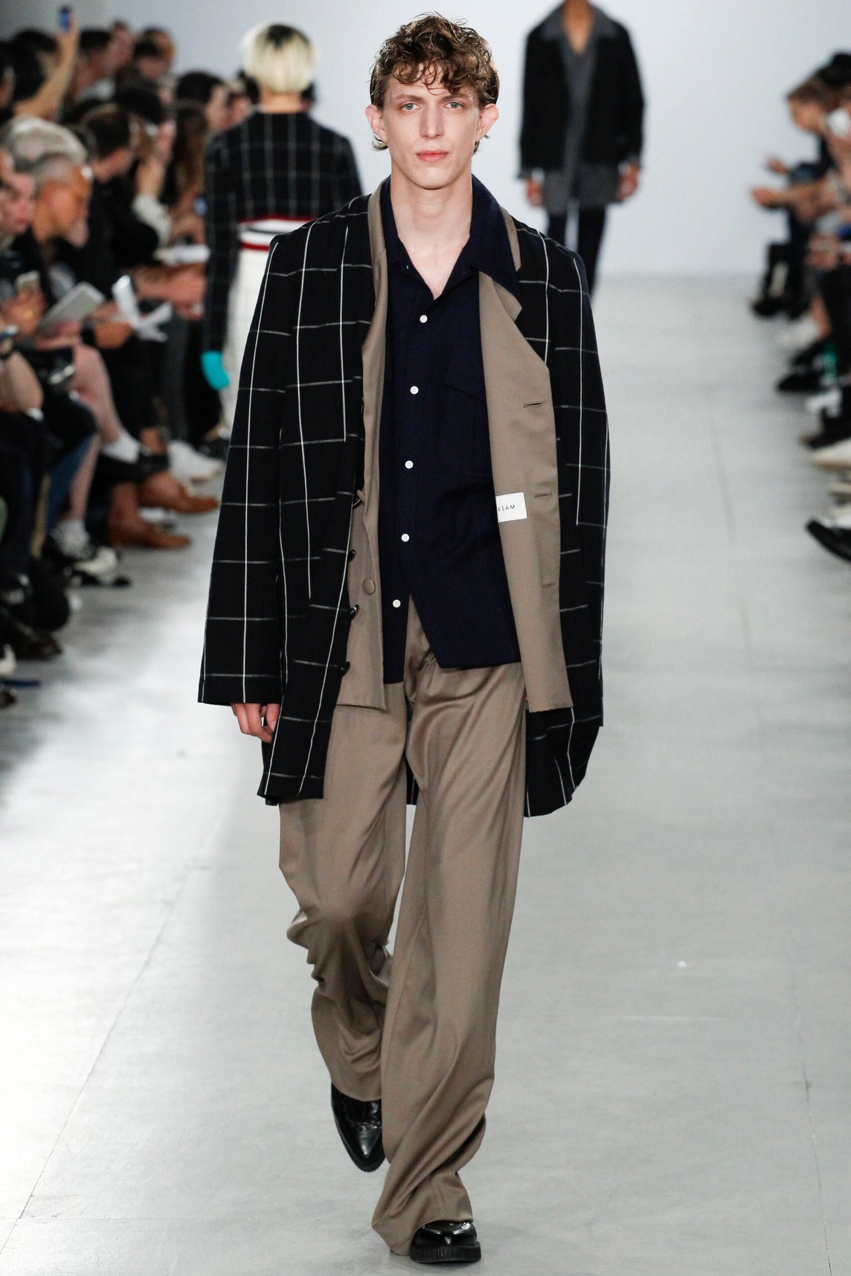 Agi & Sam S/S 17 Menswear Look 436