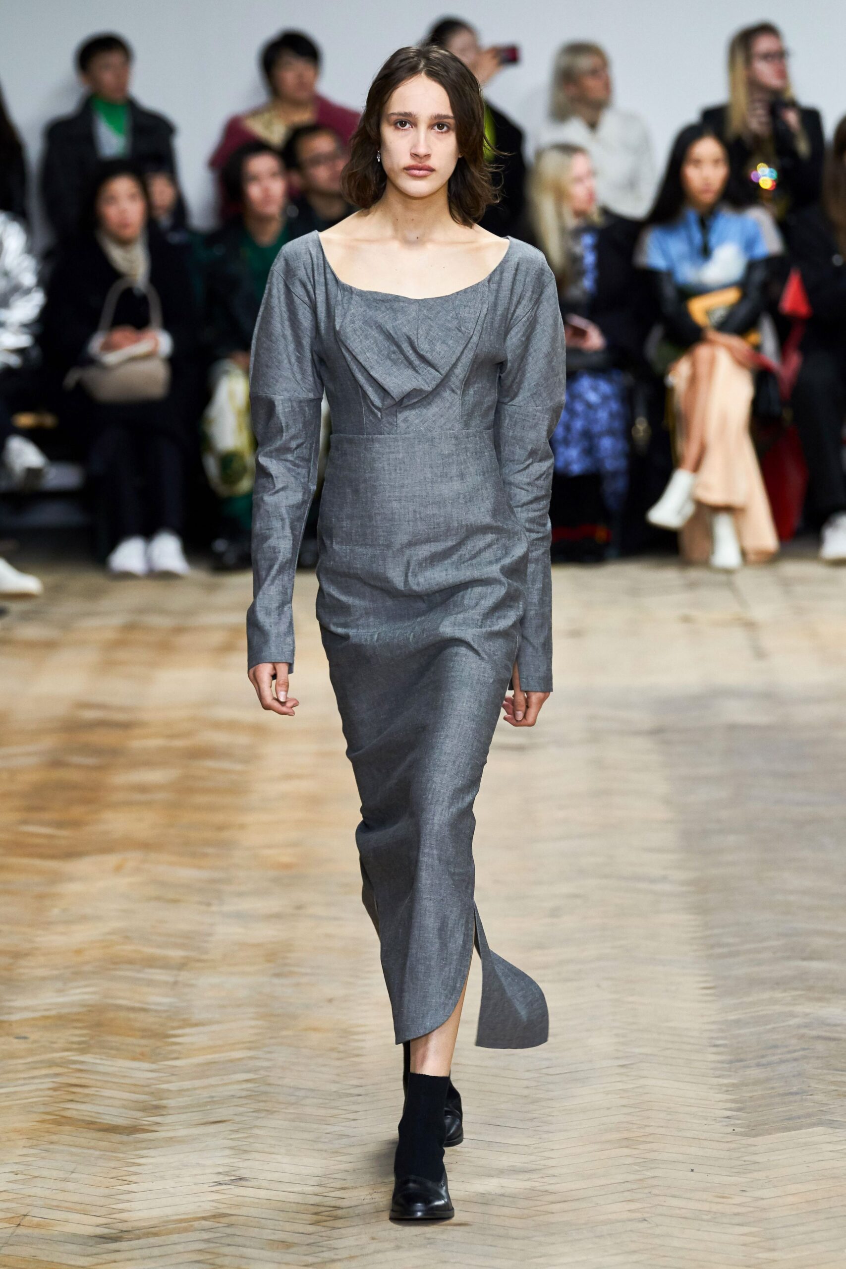 A.W.A.K.E. MODE F/W 19 Look 96