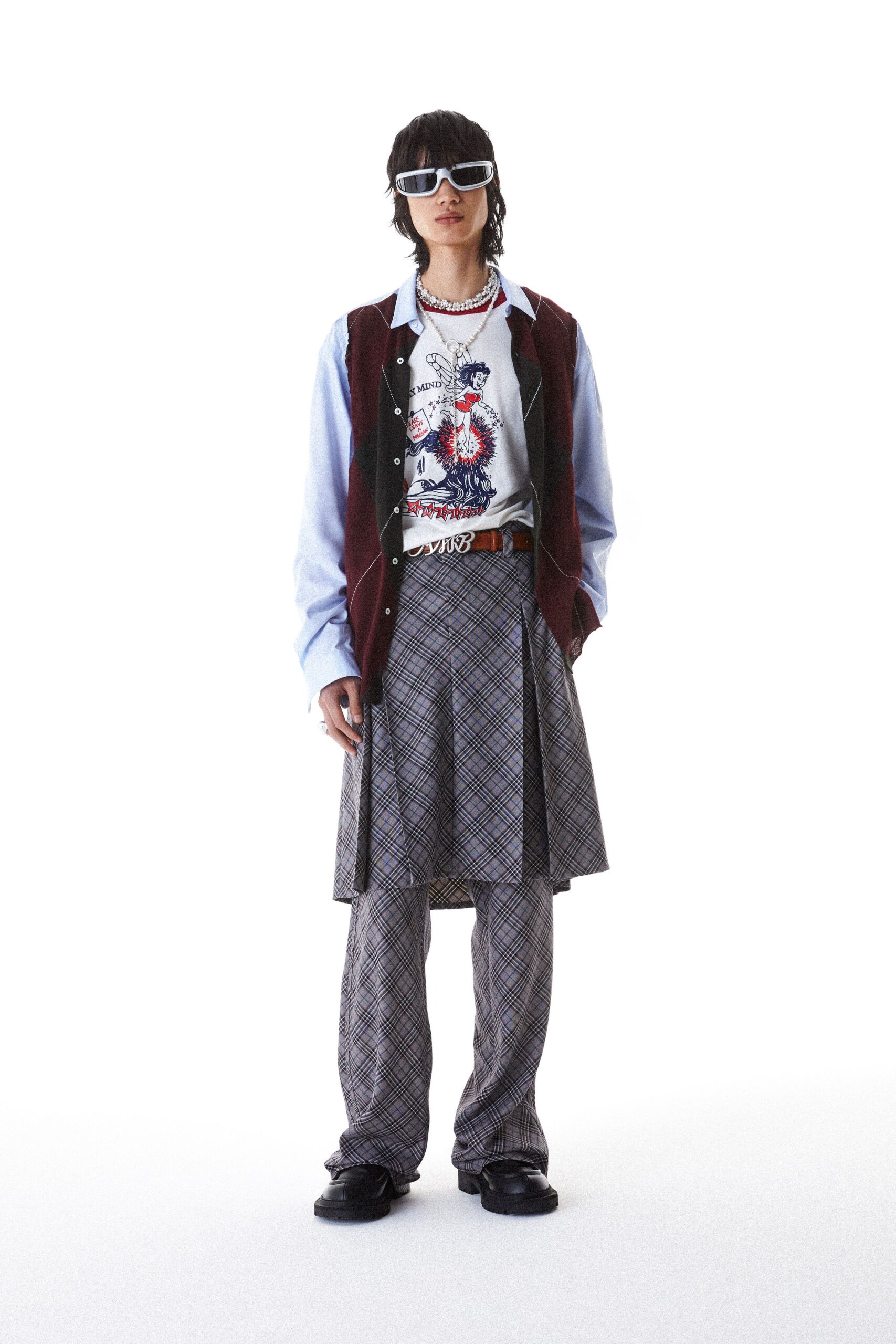 red cotton relaxed buttoned vest