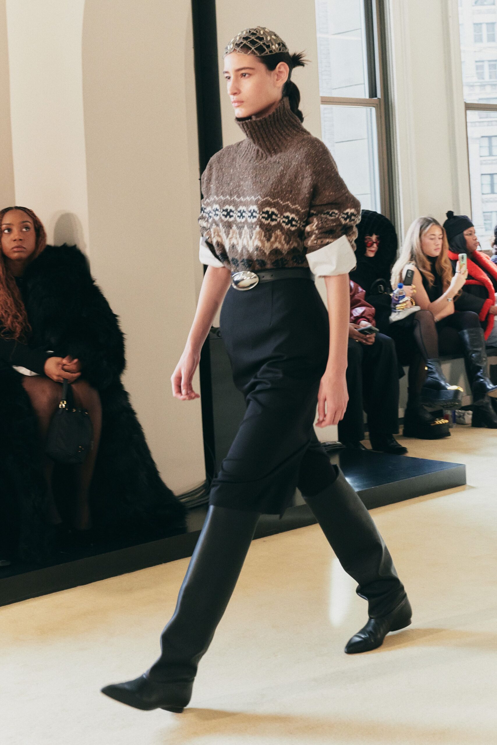 black cotton fitted high-waisted straight-leg pants