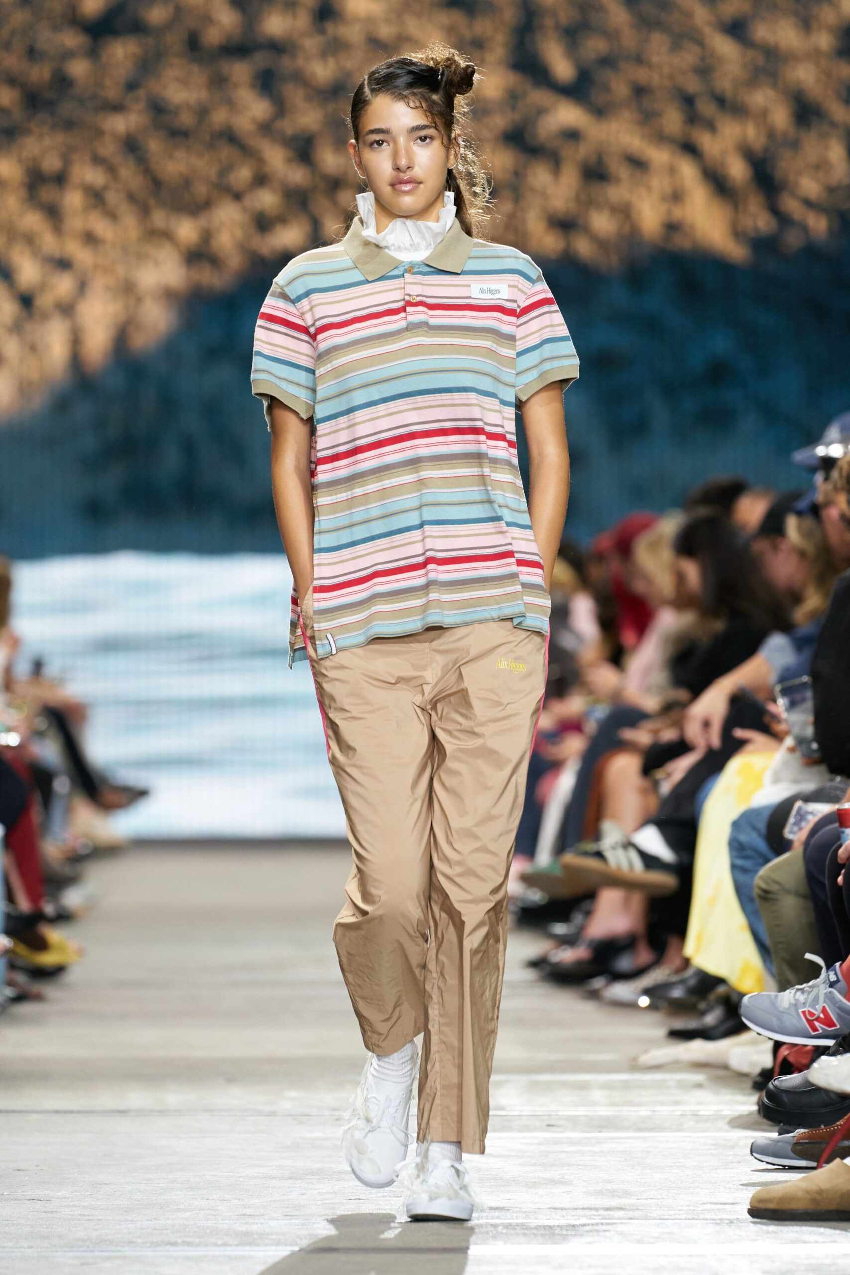 striped shirt beige pants outfit