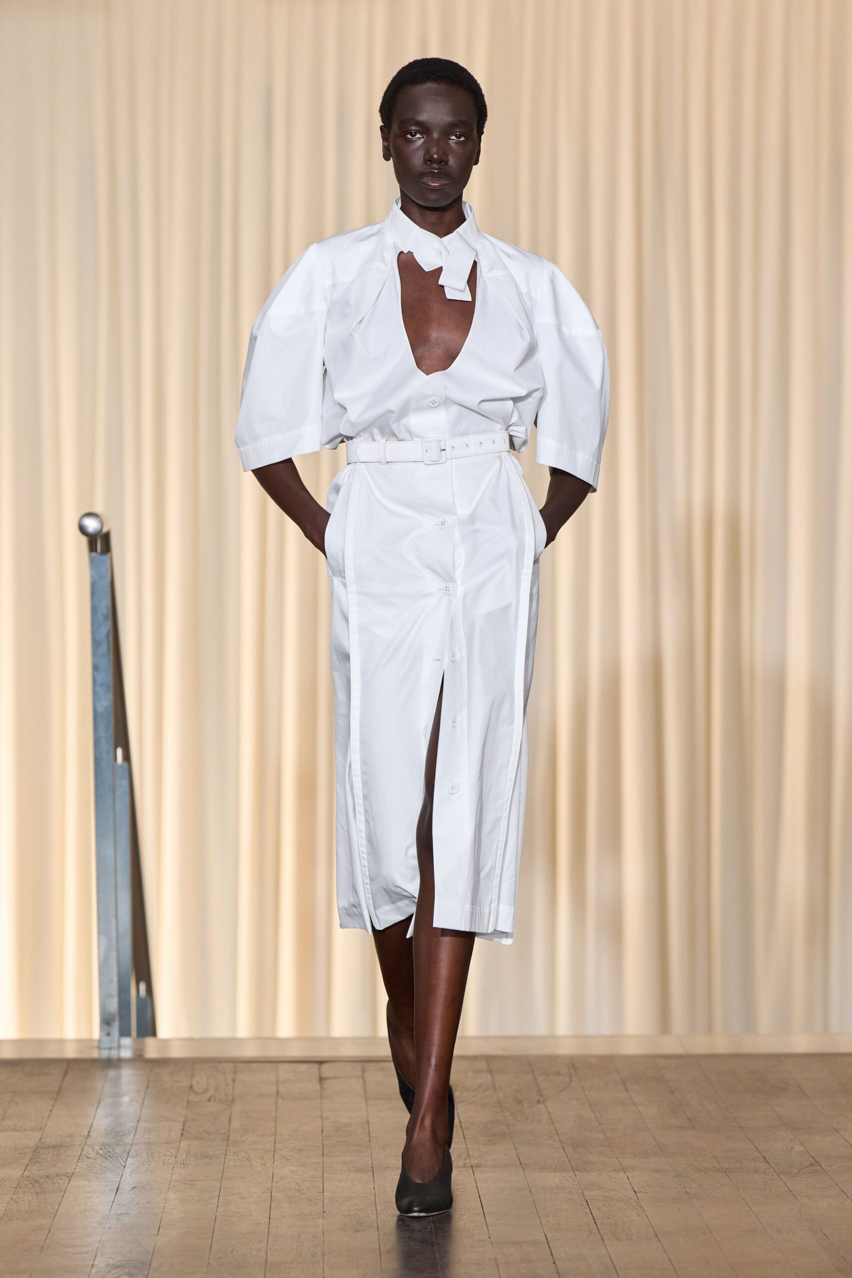 Andreas Kronthaler for Vivienne Westwood S/S 25 Look 32