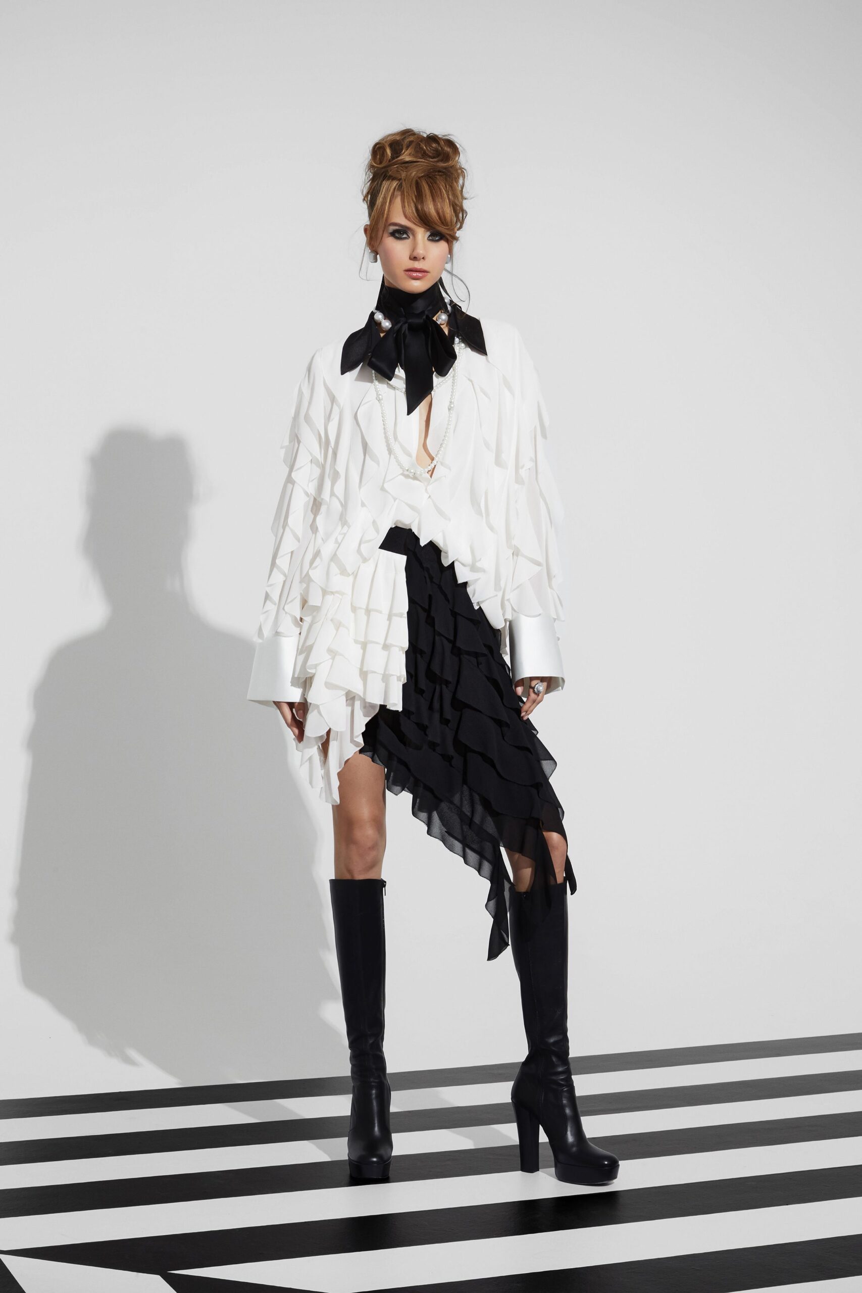 Alice + Olivia F/W 24 Look 42