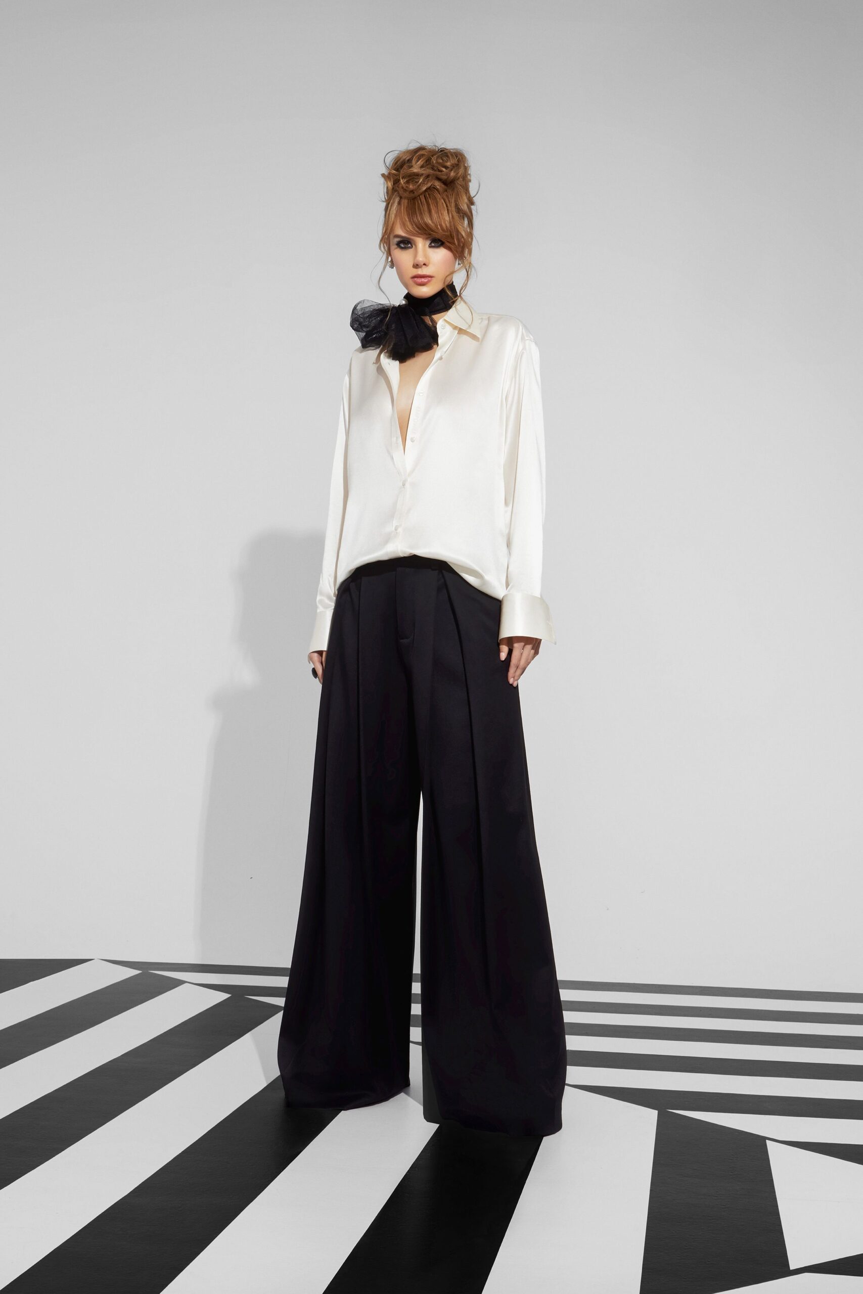 Alice + Olivia F/W 24 Look 50