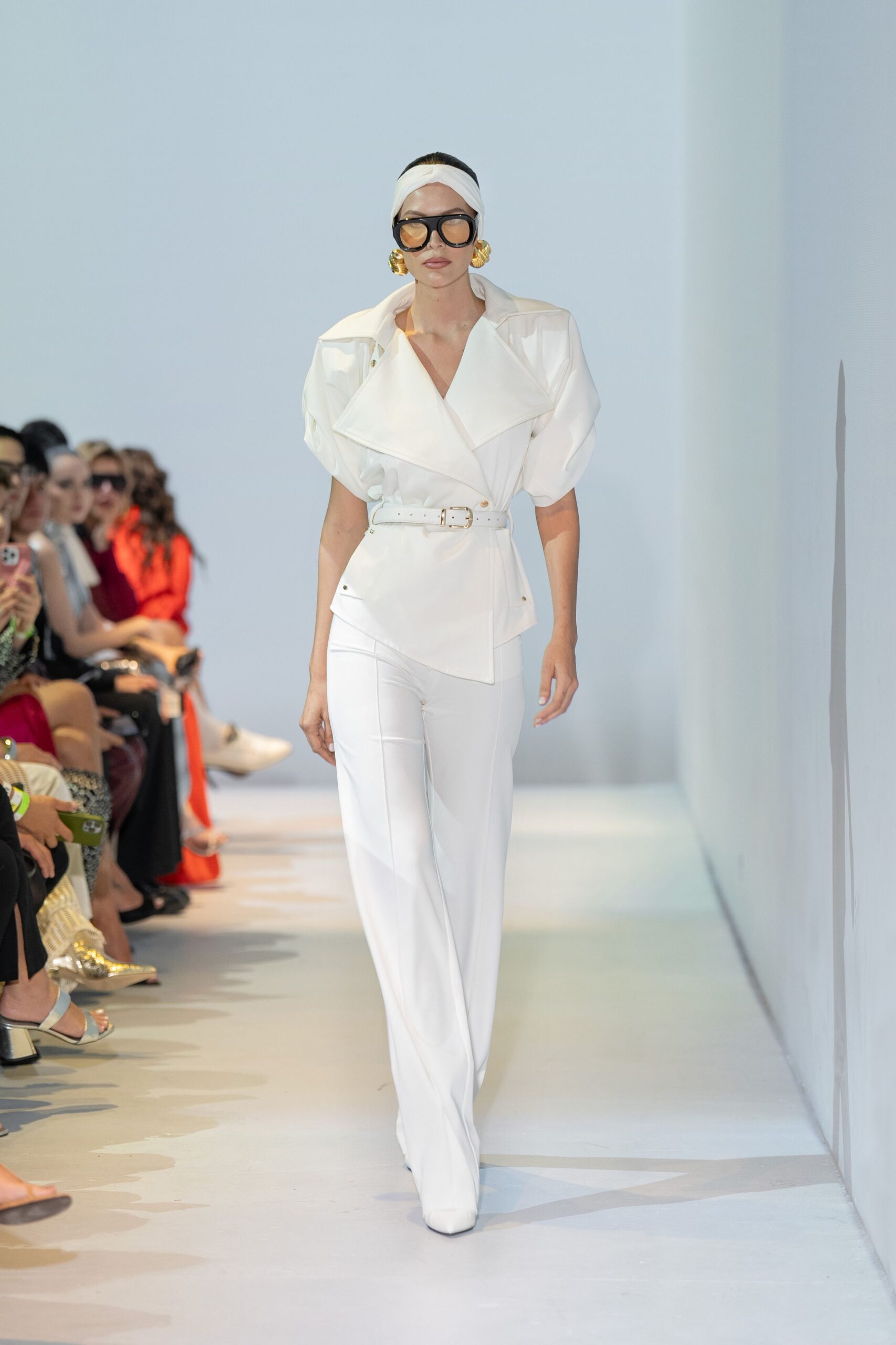 white cotton short-sleeve collared structured belted blazer