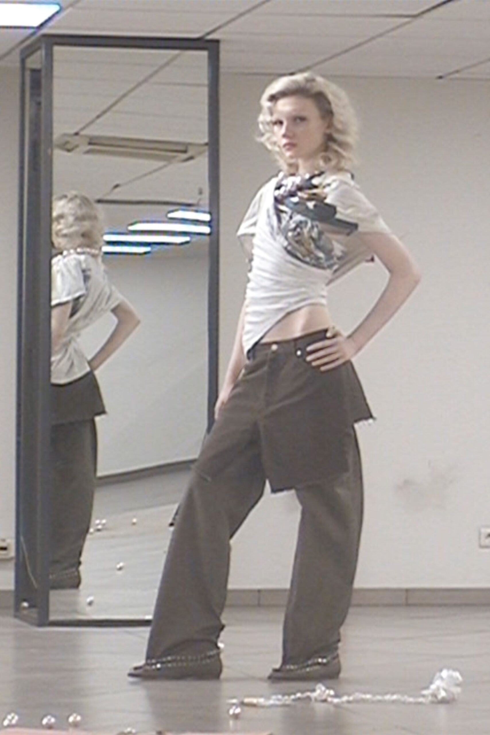 brown cotton relaxed cargo pants
