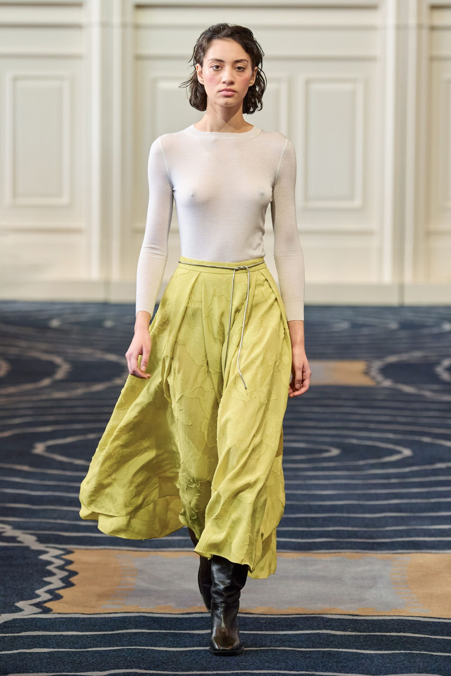 Alejandra Alonso Rojas F/W 24 Look 107