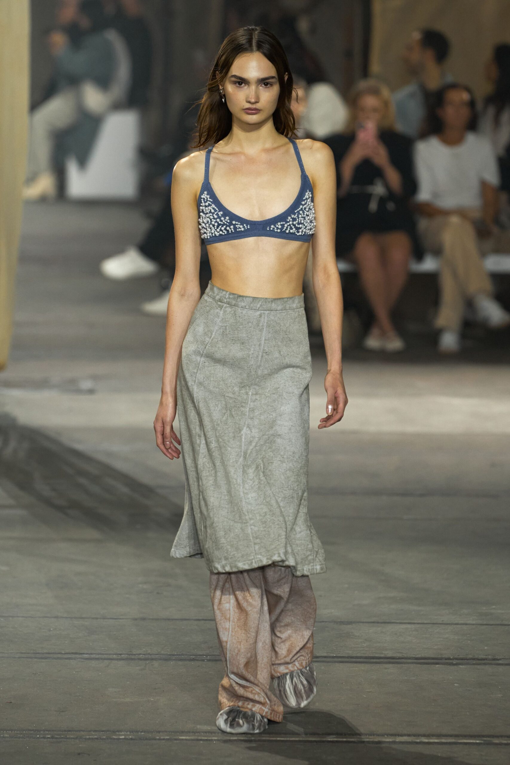 blue cotton sleeveless v-neck fitted printed crop-top