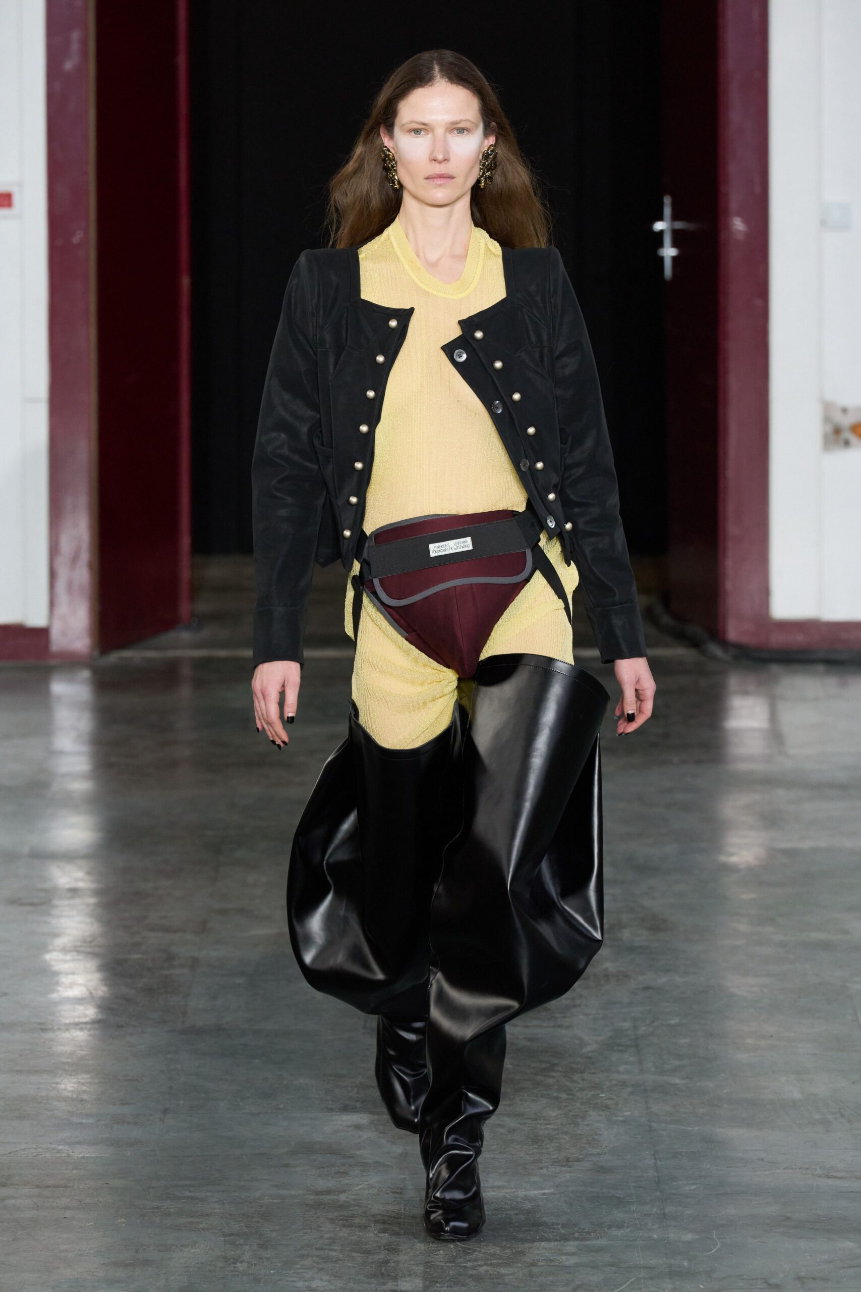 Andreas Kronthaler for Vivienne Westwood F/W 24 Look 125