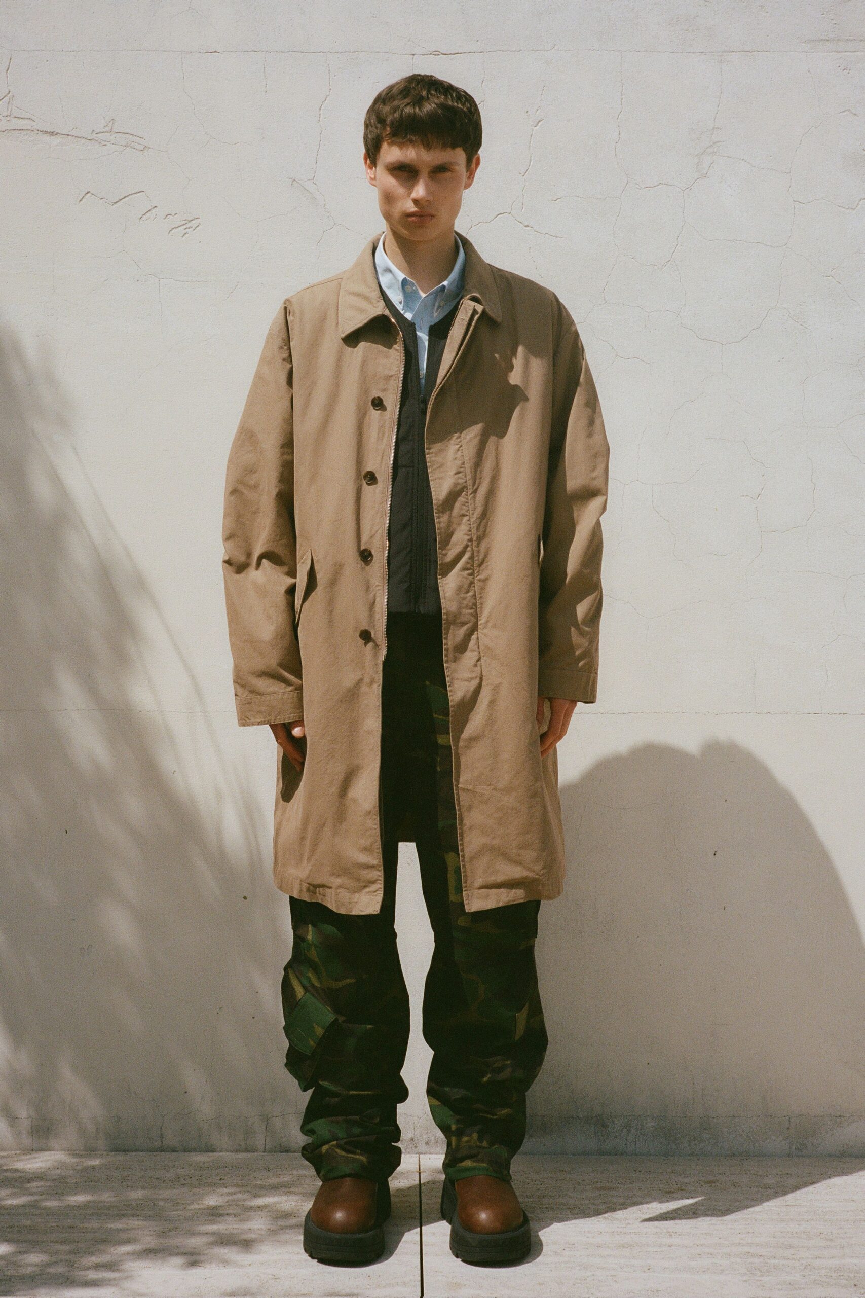green cotton relaxed cargo pants