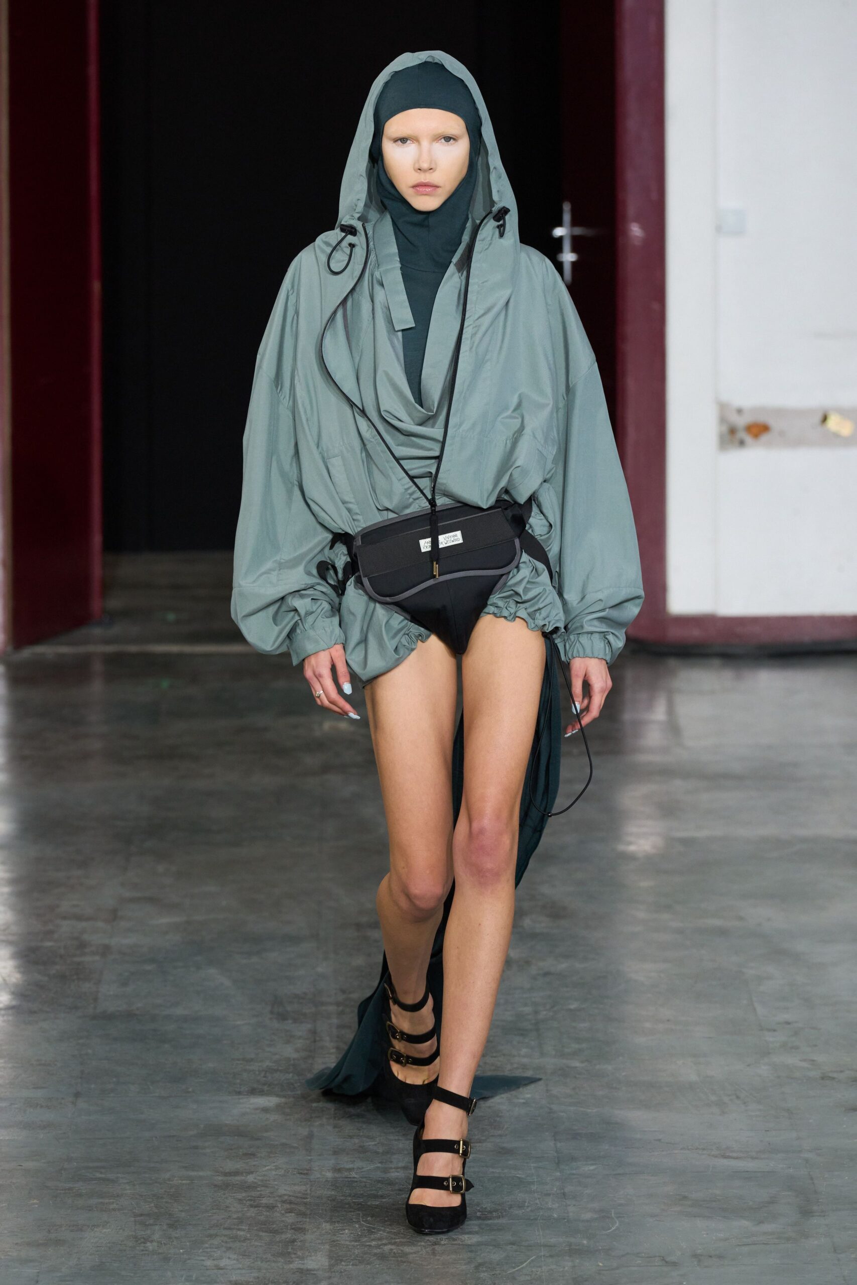 Andreas Kronthaler for Vivienne Westwood F/W 24 Look 160