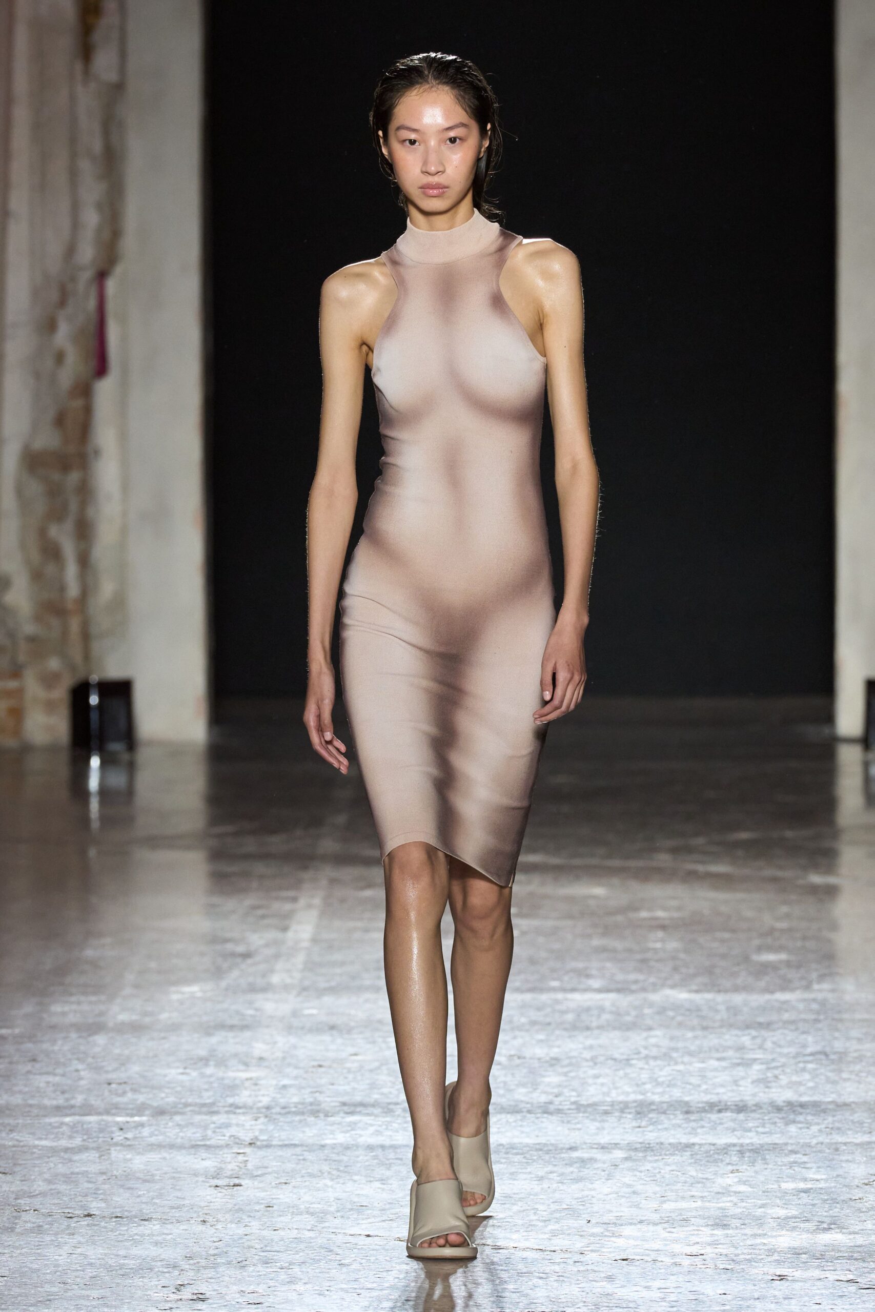 beige fitted midi dress with open-toe shoes