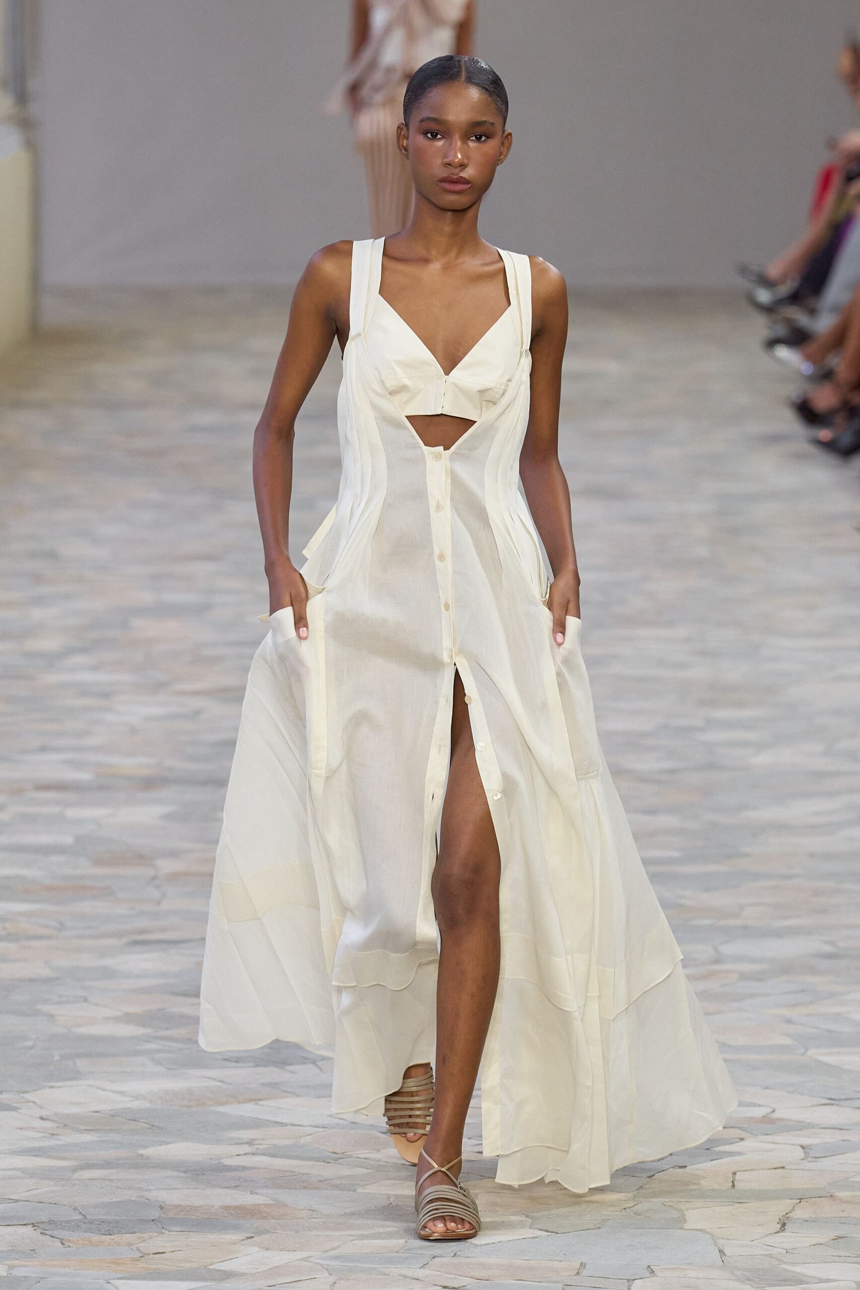 Alberta Ferretti S/S 25 Look 213