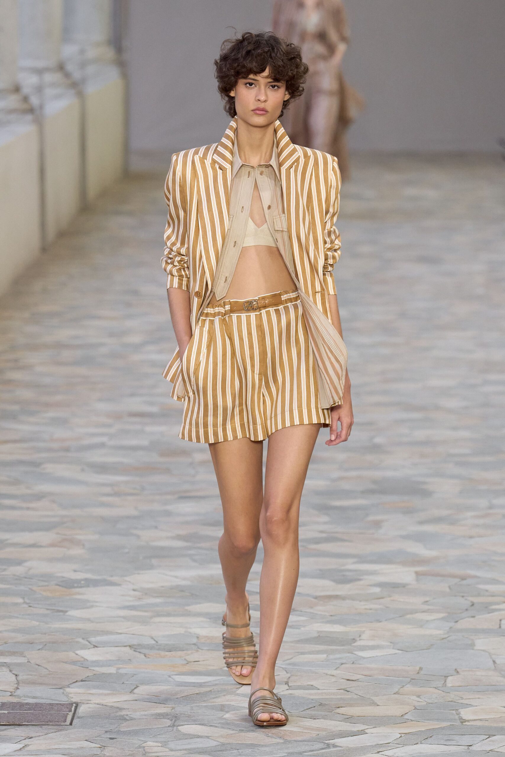 Alberta Ferretti S/S 25 Look 242
