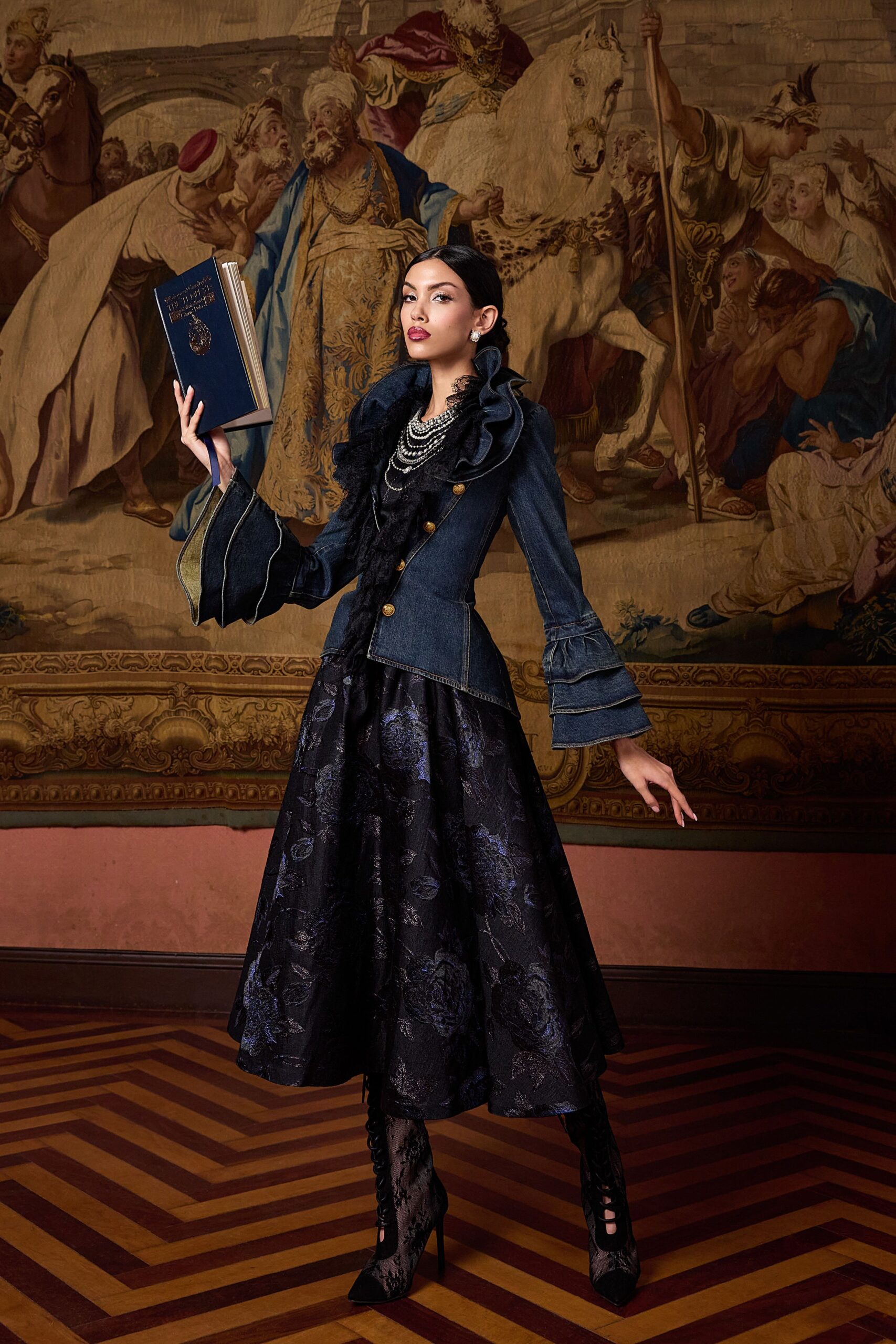 Alice + Olivia F/W 25 Look 233