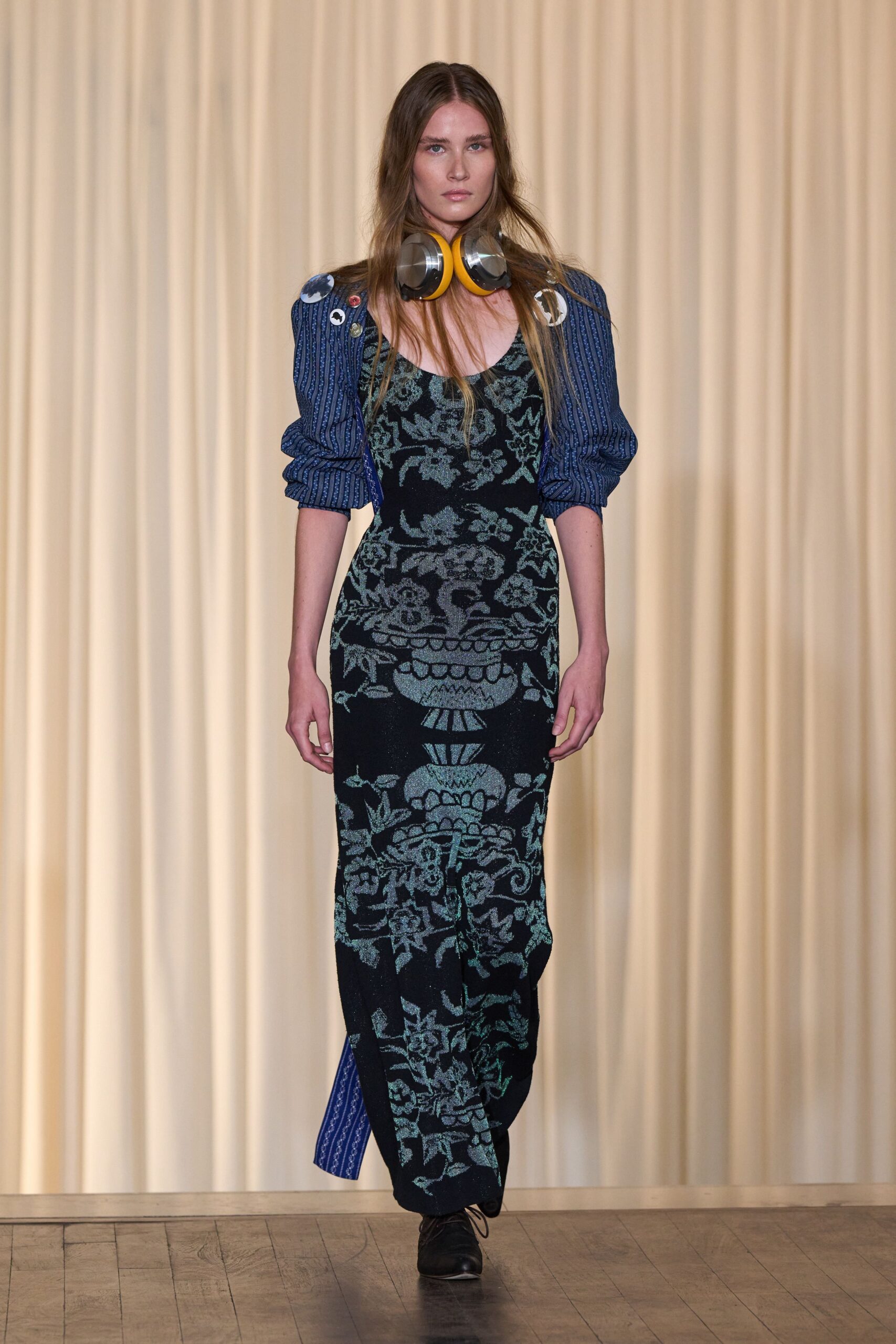 Andreas Kronthaler for Vivienne Westwood S/S 25 Look 231