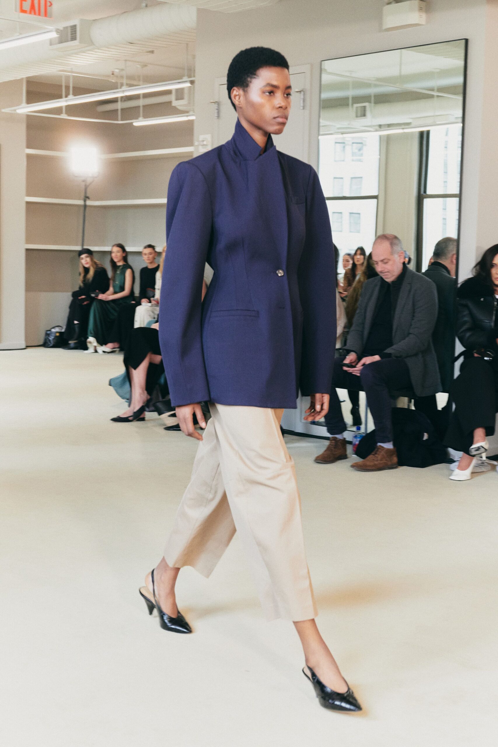 blue structured blazer beige pants