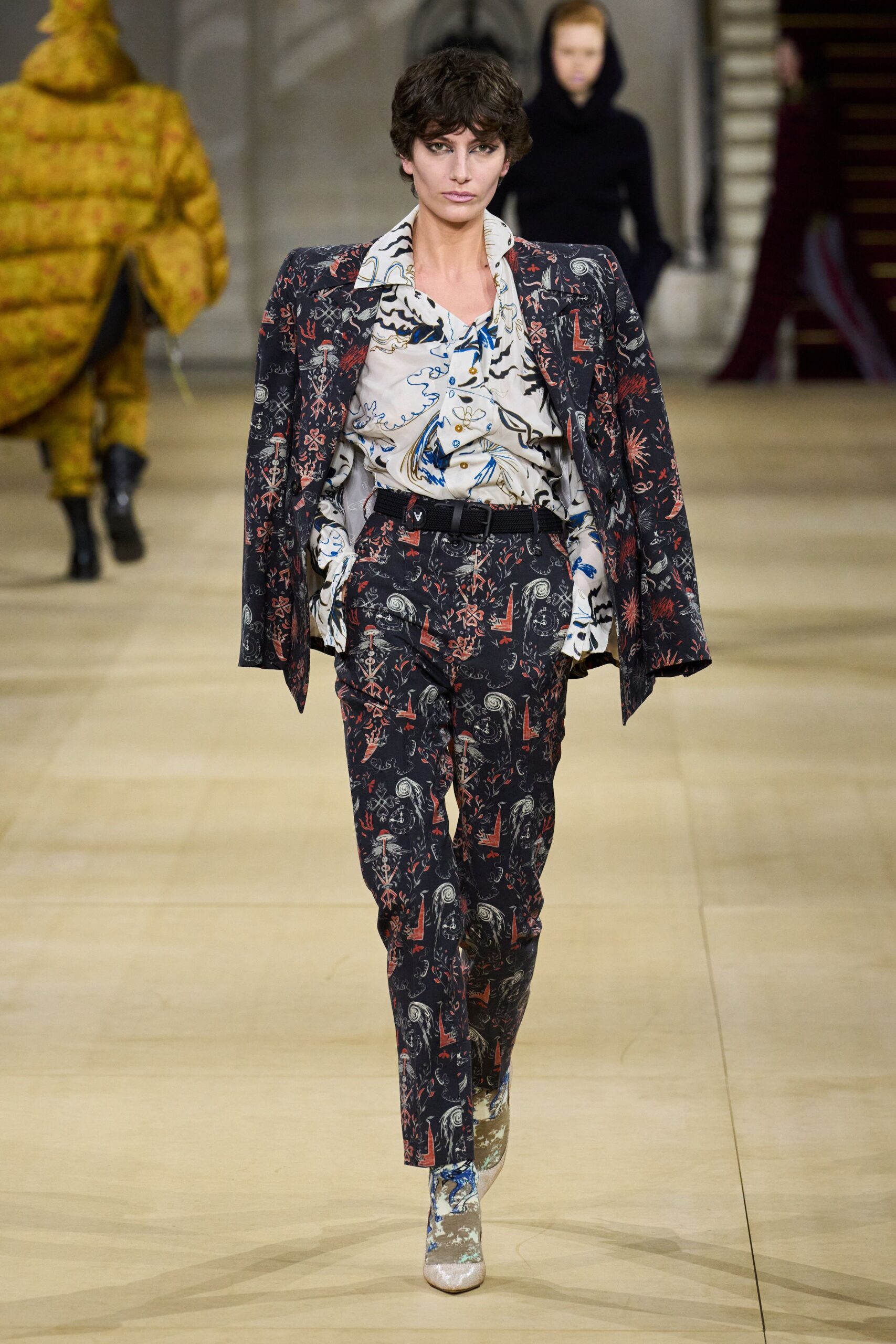 multi-patterned tailored blazer and pants
