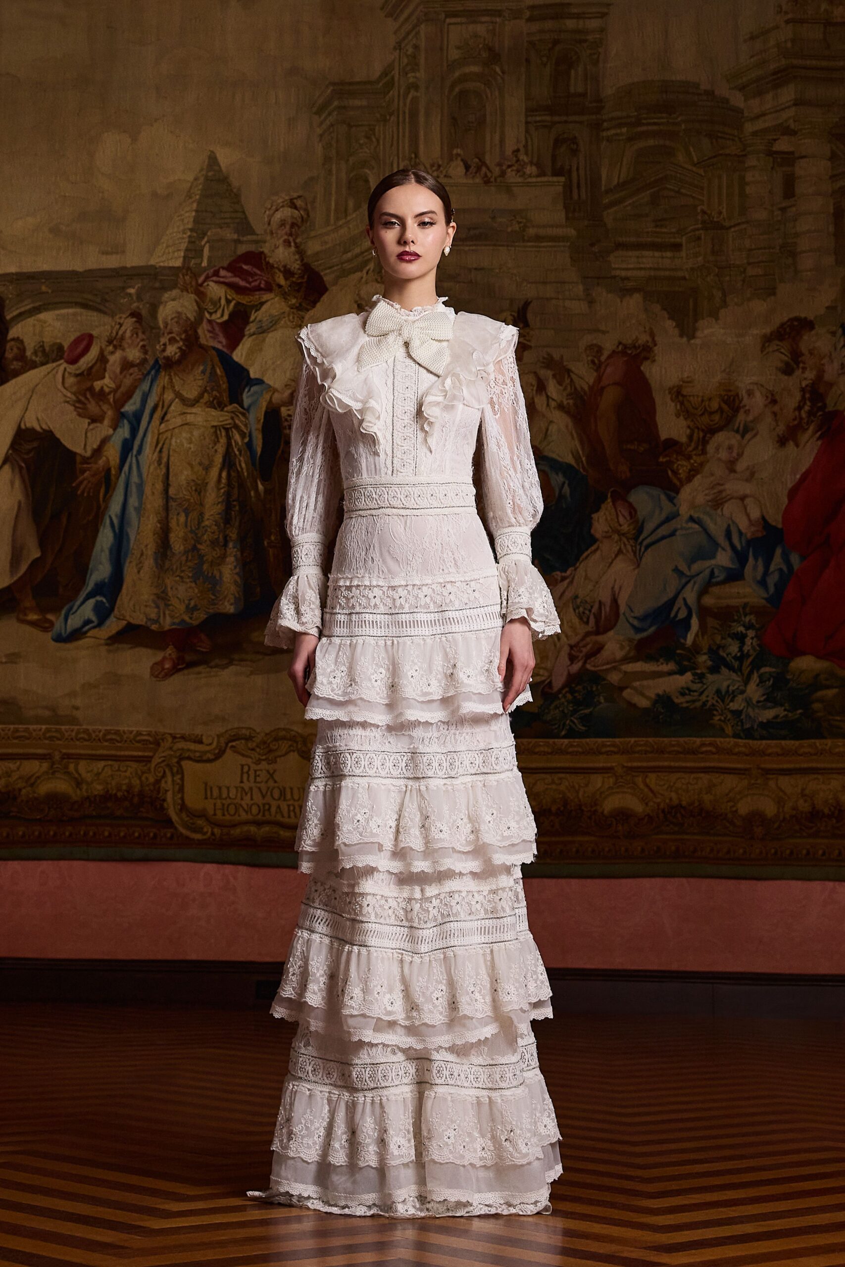 Alice + Olivia F/W 25 Look 309
