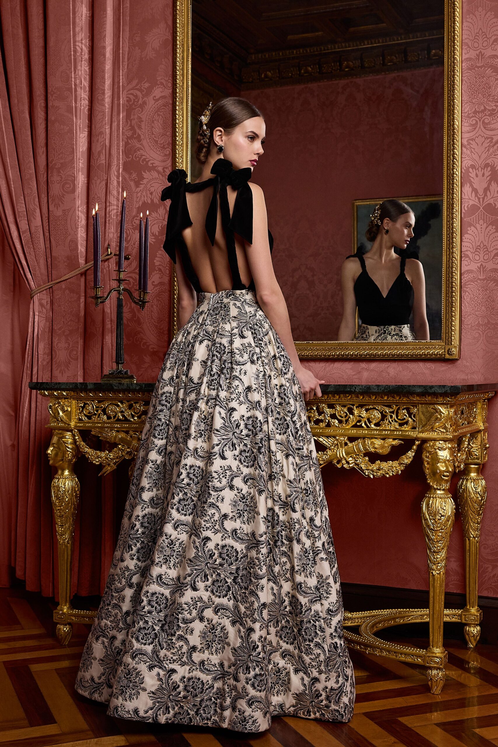 Alice + Olivia F/W 25 Look 331