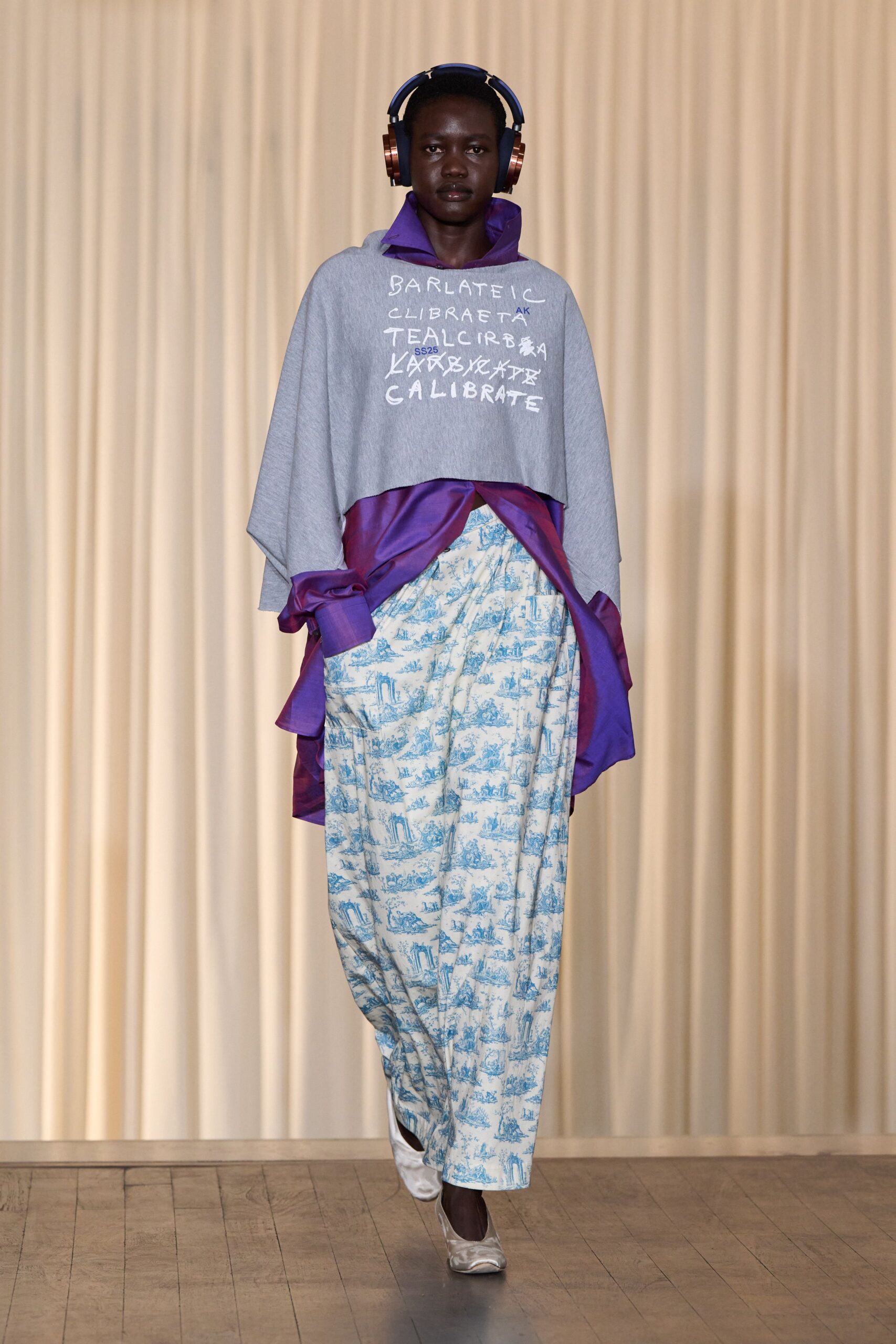 Andreas Kronthaler for Vivienne Westwood S/S 25 Look 331