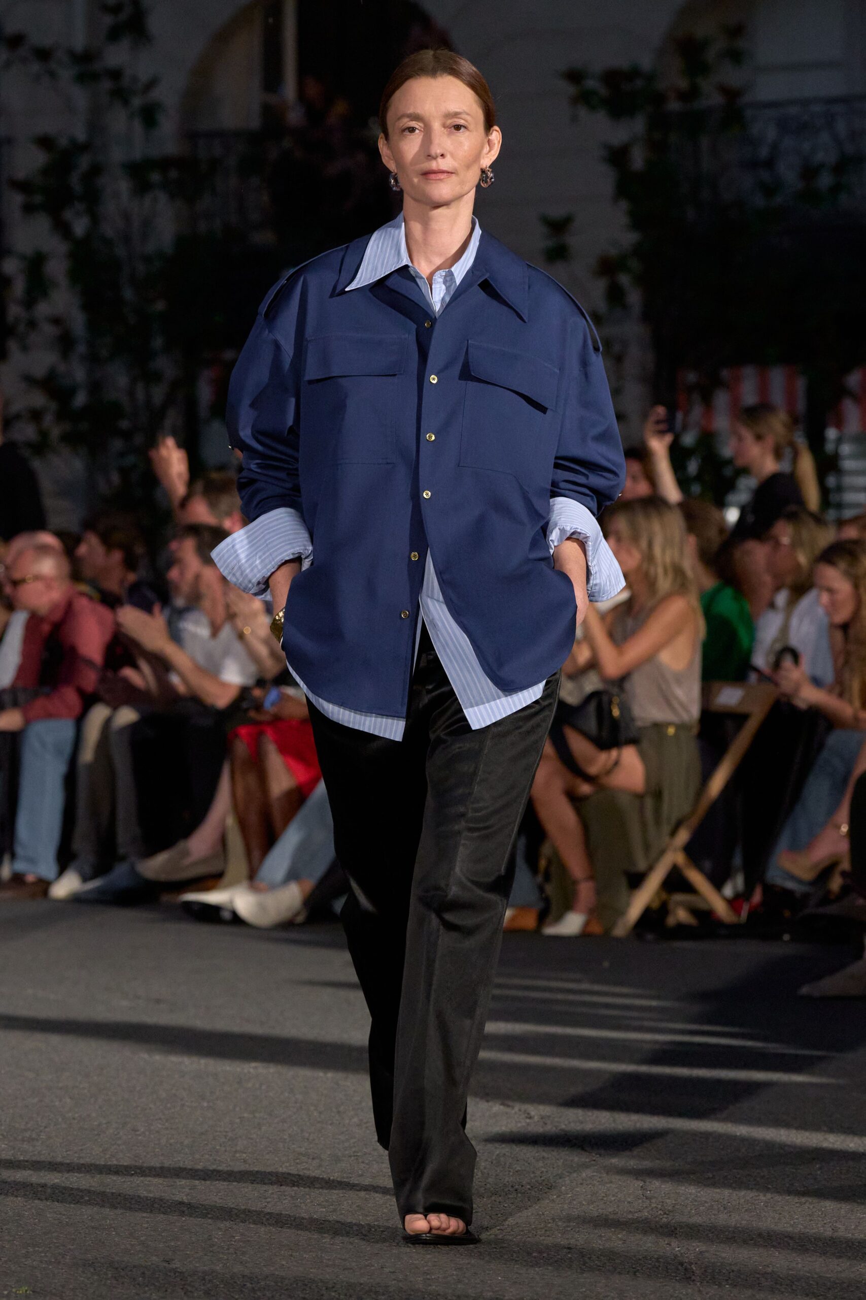 blue cotton long-sleeve collared oversized longline shirt