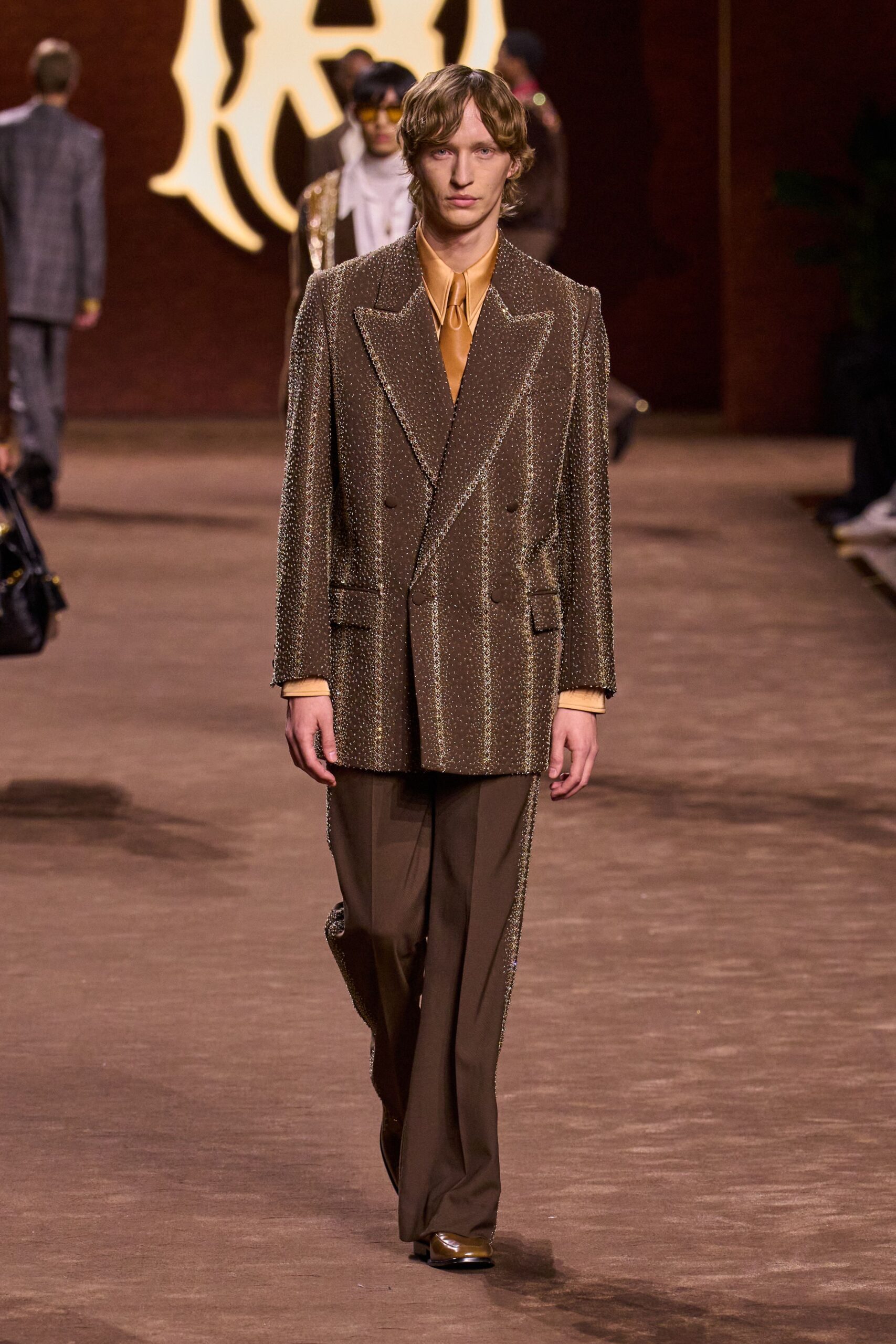 brown tweed long-sleeve collared tailored striped buttoned suit