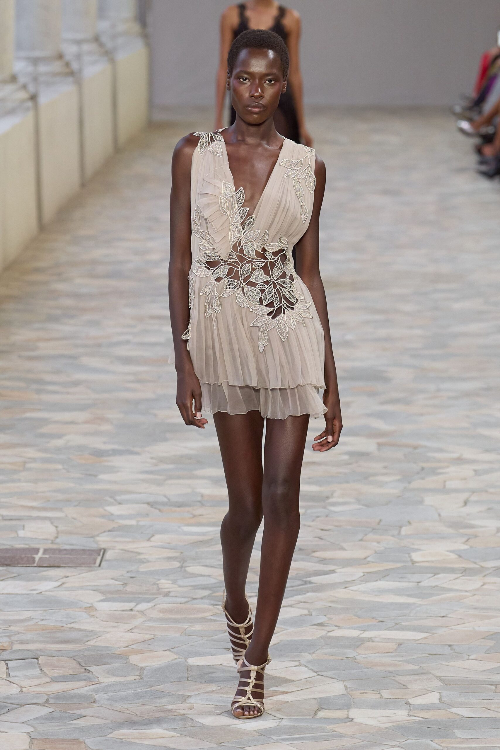 Alberta Ferretti S/S 25 Look 488