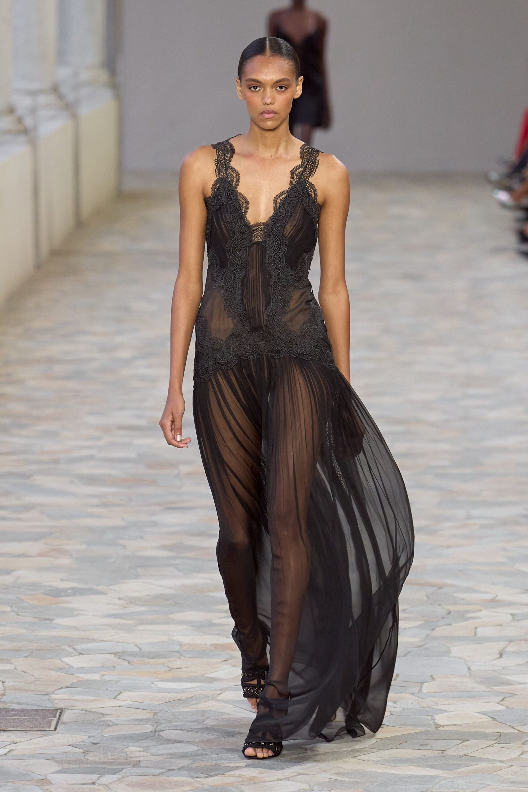 Alberta Ferretti S/S 25 Look 503