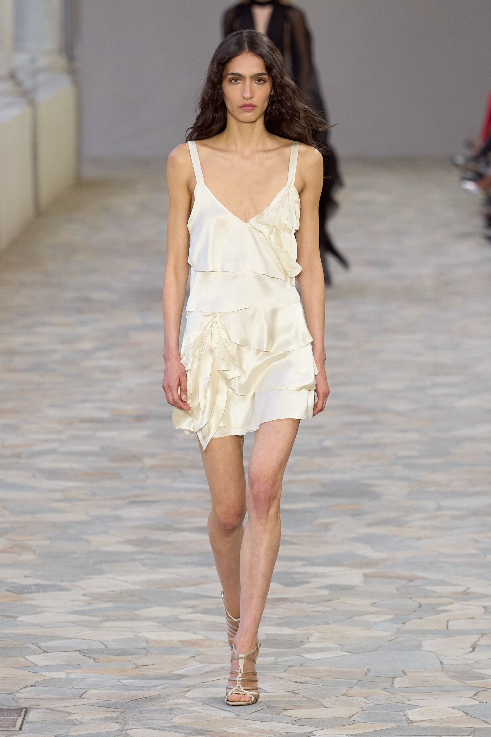 Alberta Ferretti S/S 25 Look 522