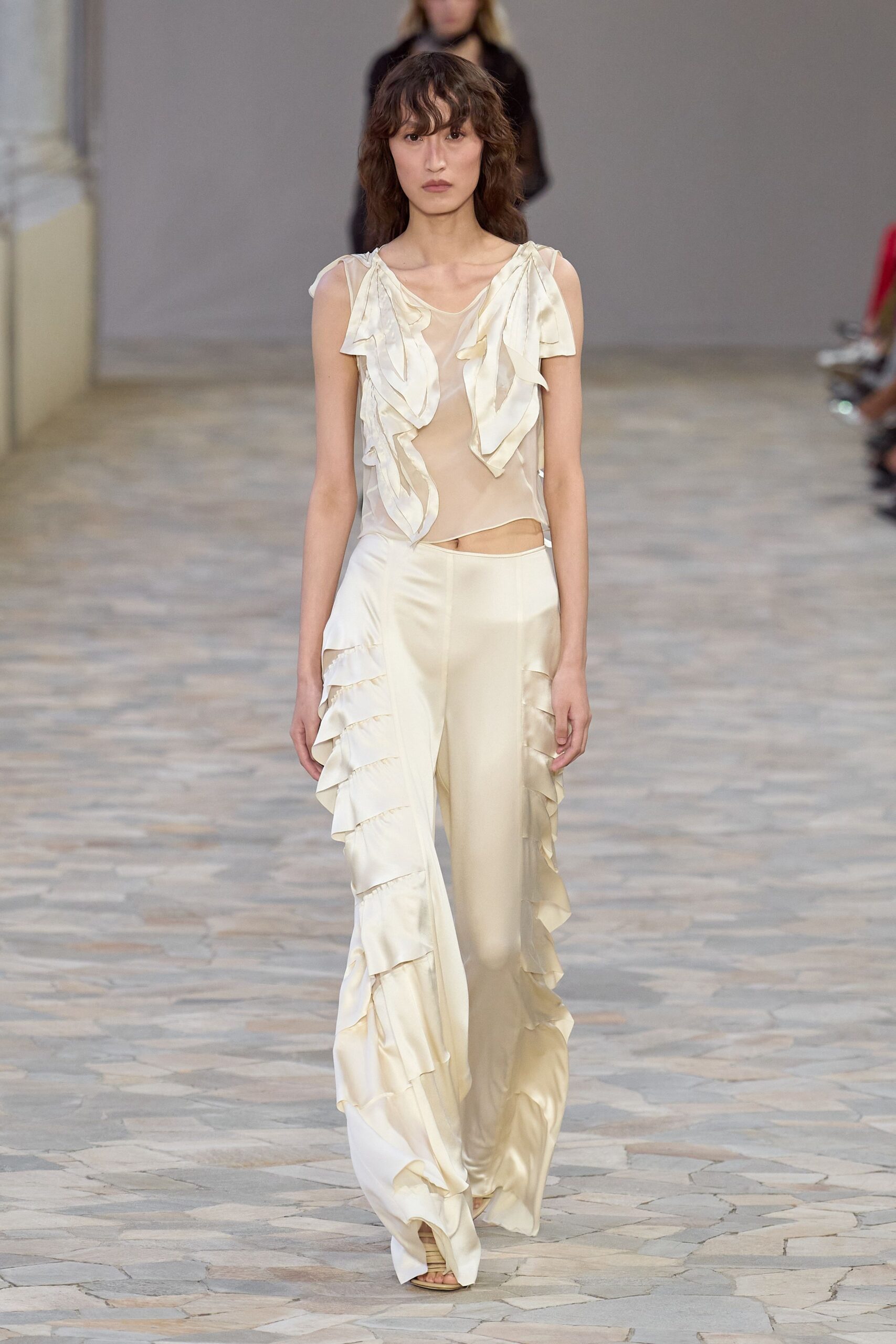 Alberta Ferretti S/S 25 Look 539
