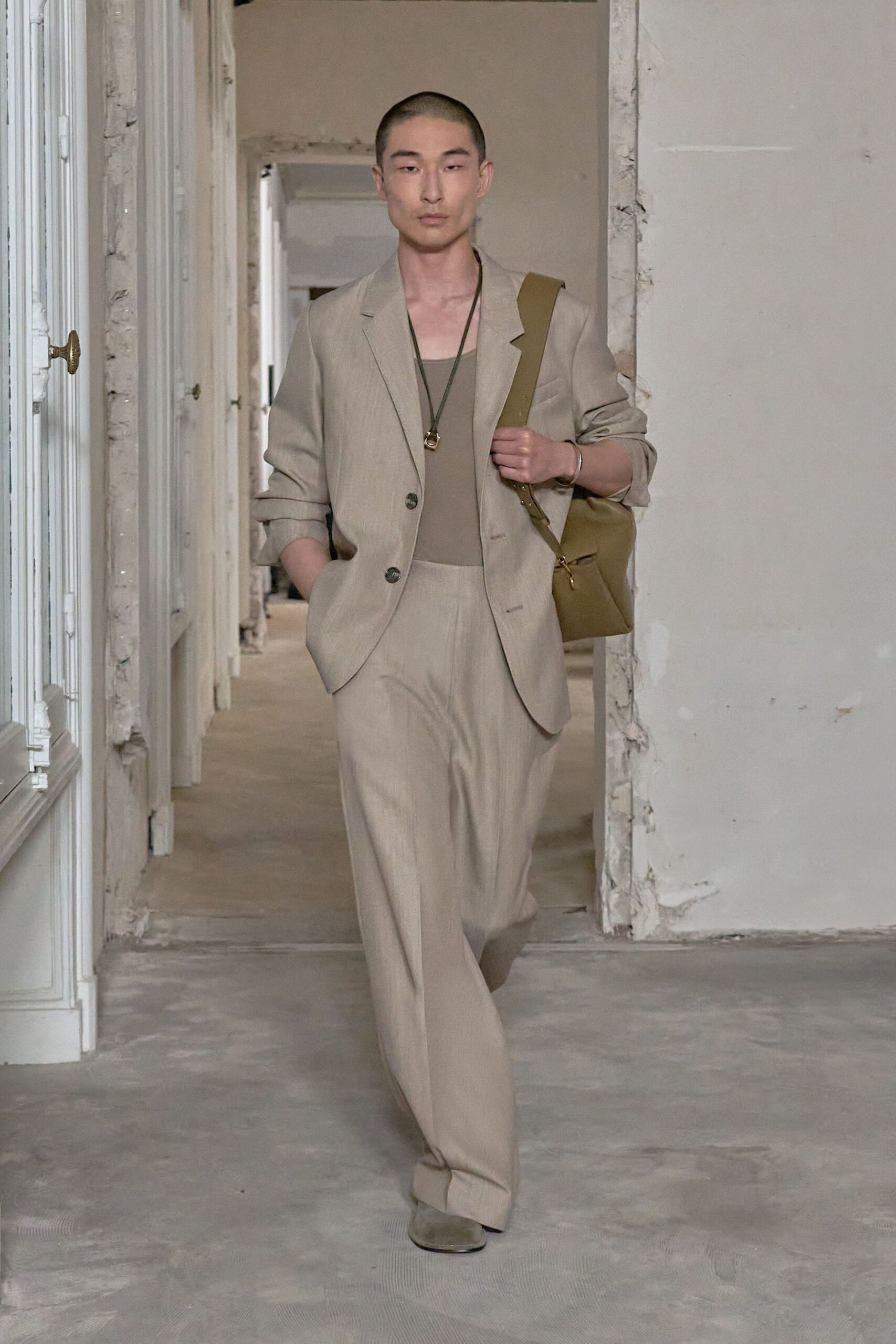 Ami S/S 25 Menswear Look 211