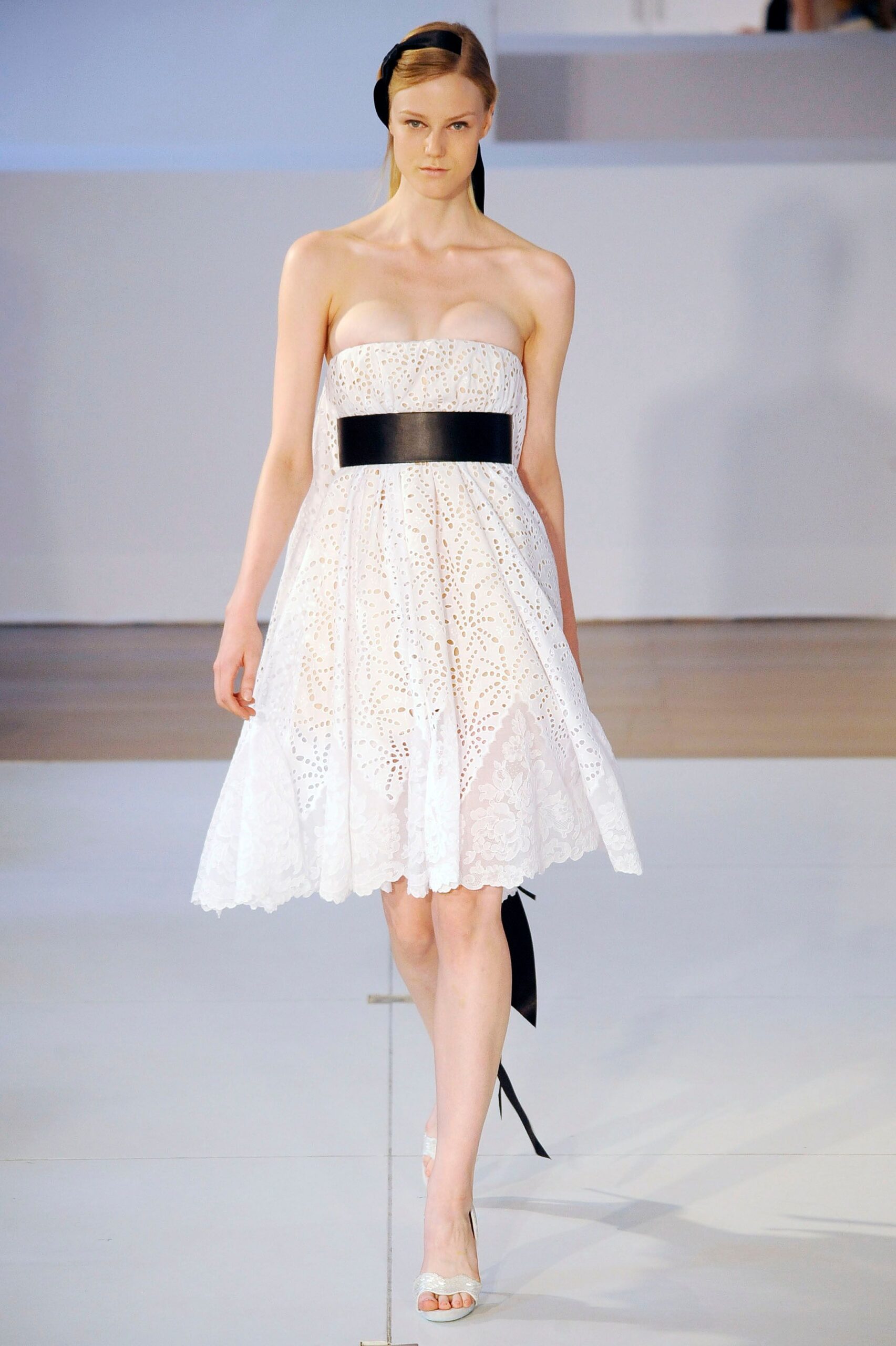 Alexis Mabille F/W 09 Couture Look 53