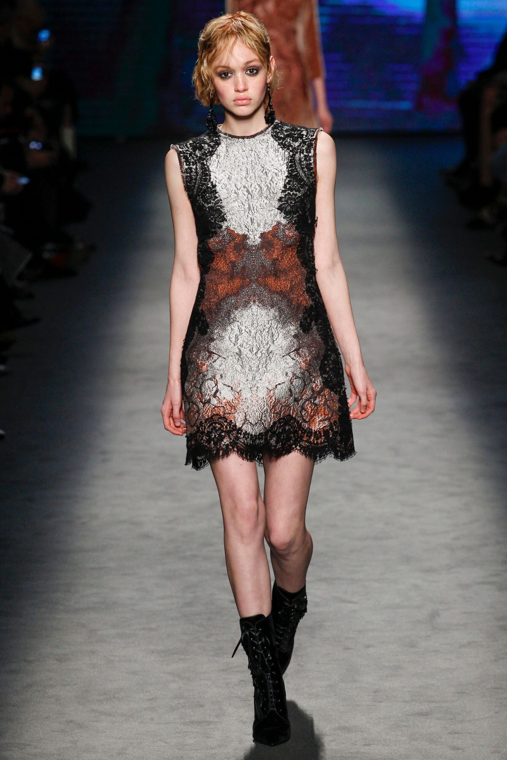 Alberta Ferretti F/W 16 Look 485