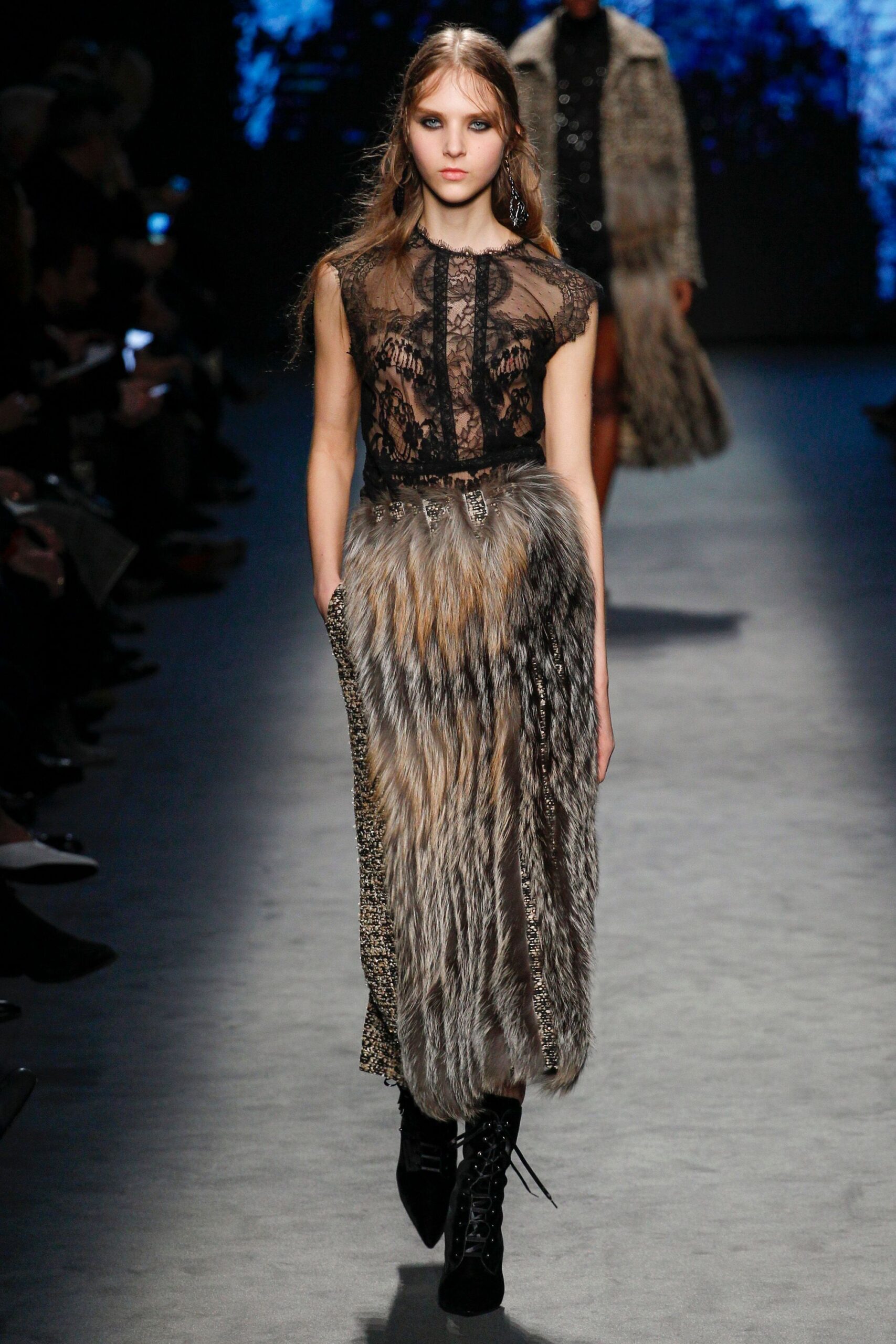 Alberta Ferretti F/W 16 Look 518