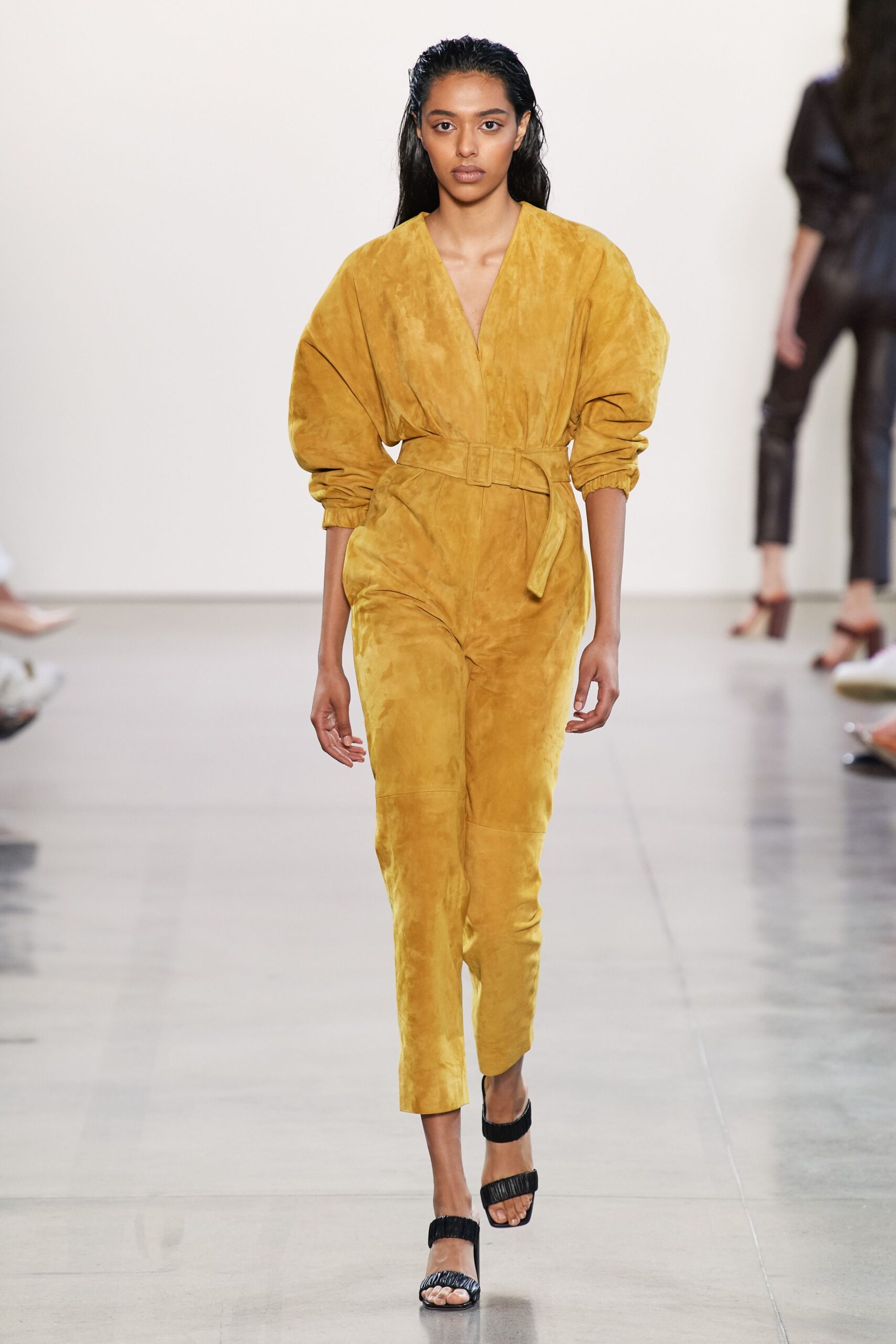 Alejandra Alonso Rojas F/W 20 Look 251