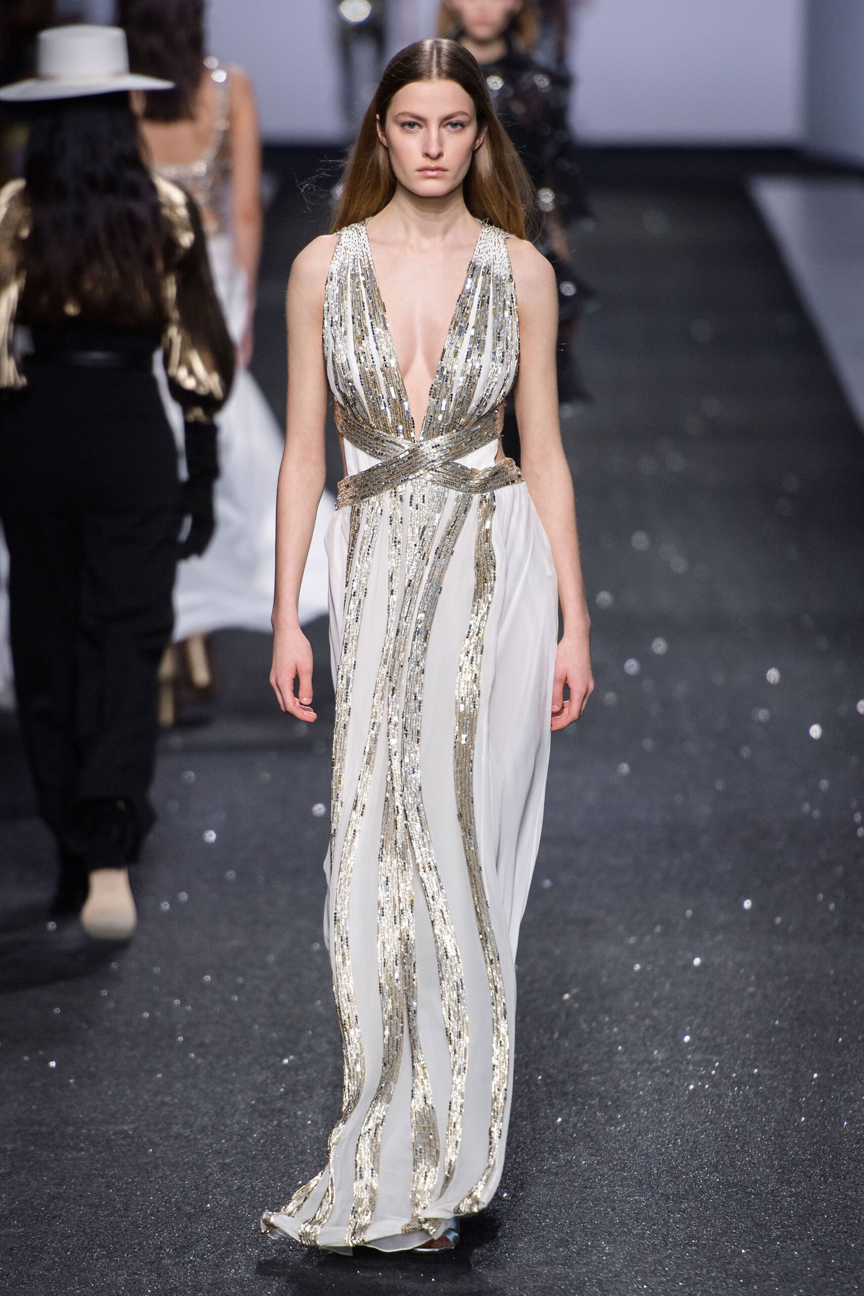 Alberta Ferretti F/W 19 Look 401
