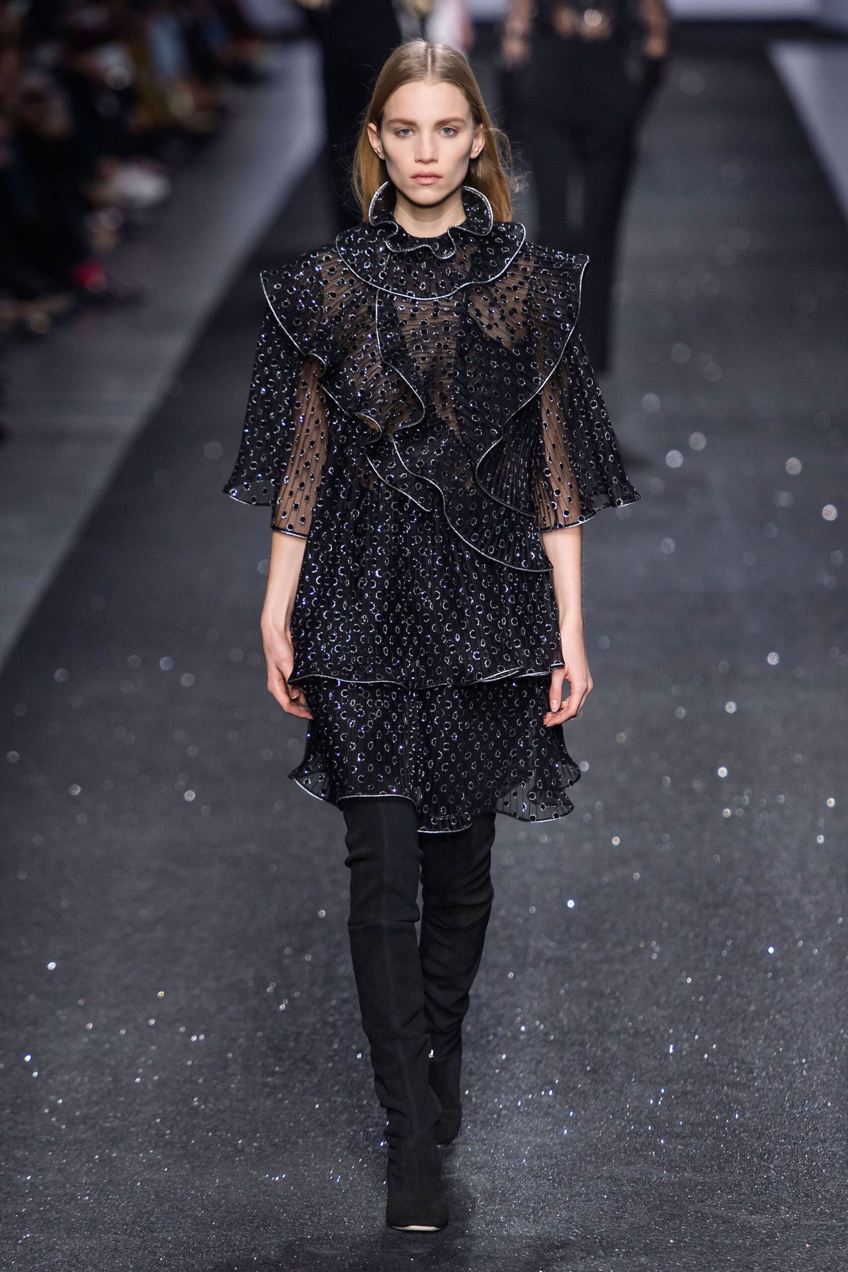 Alberta Ferretti F/W 19 Look 418