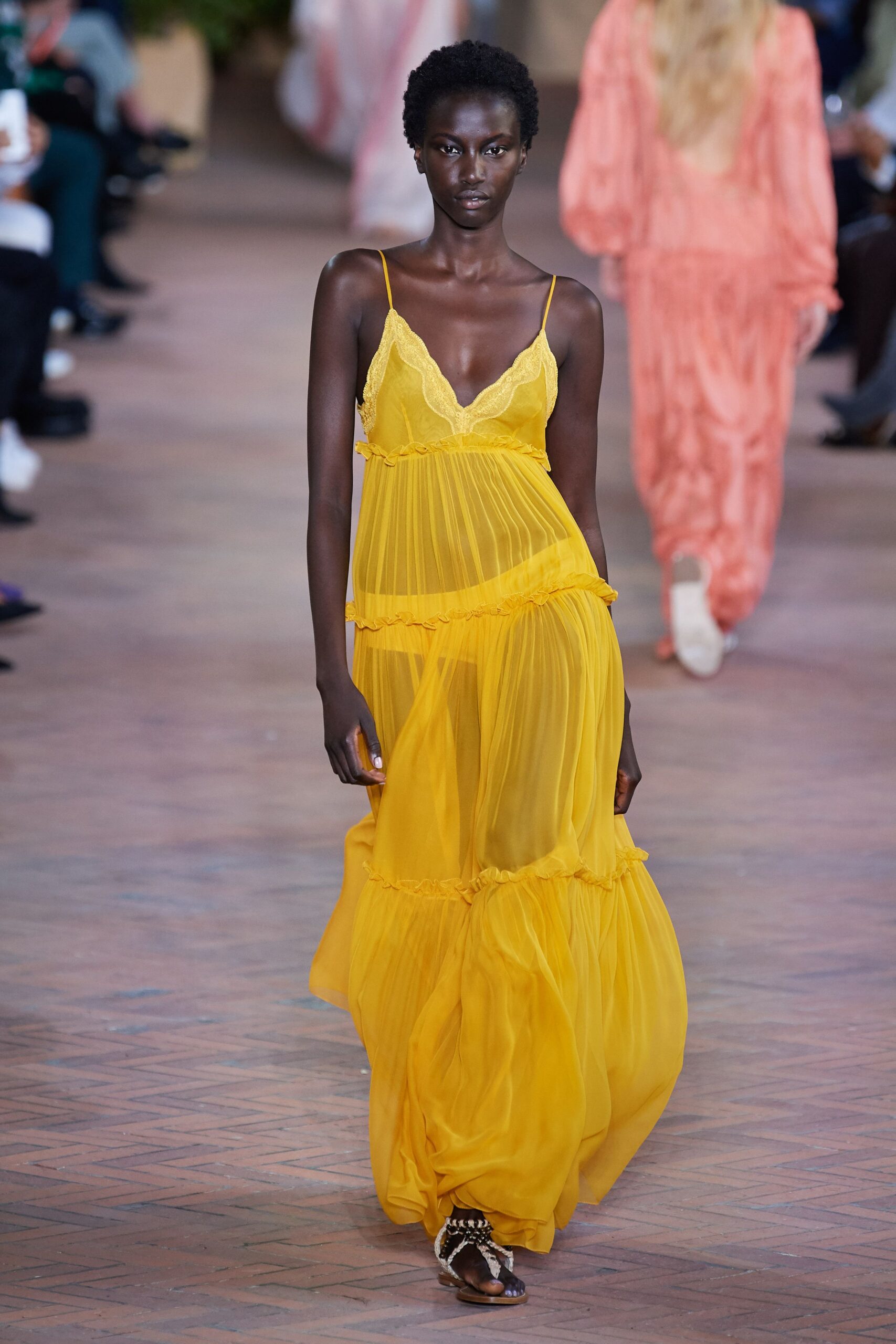 Alberta Ferretti S/S 21 Look 588
